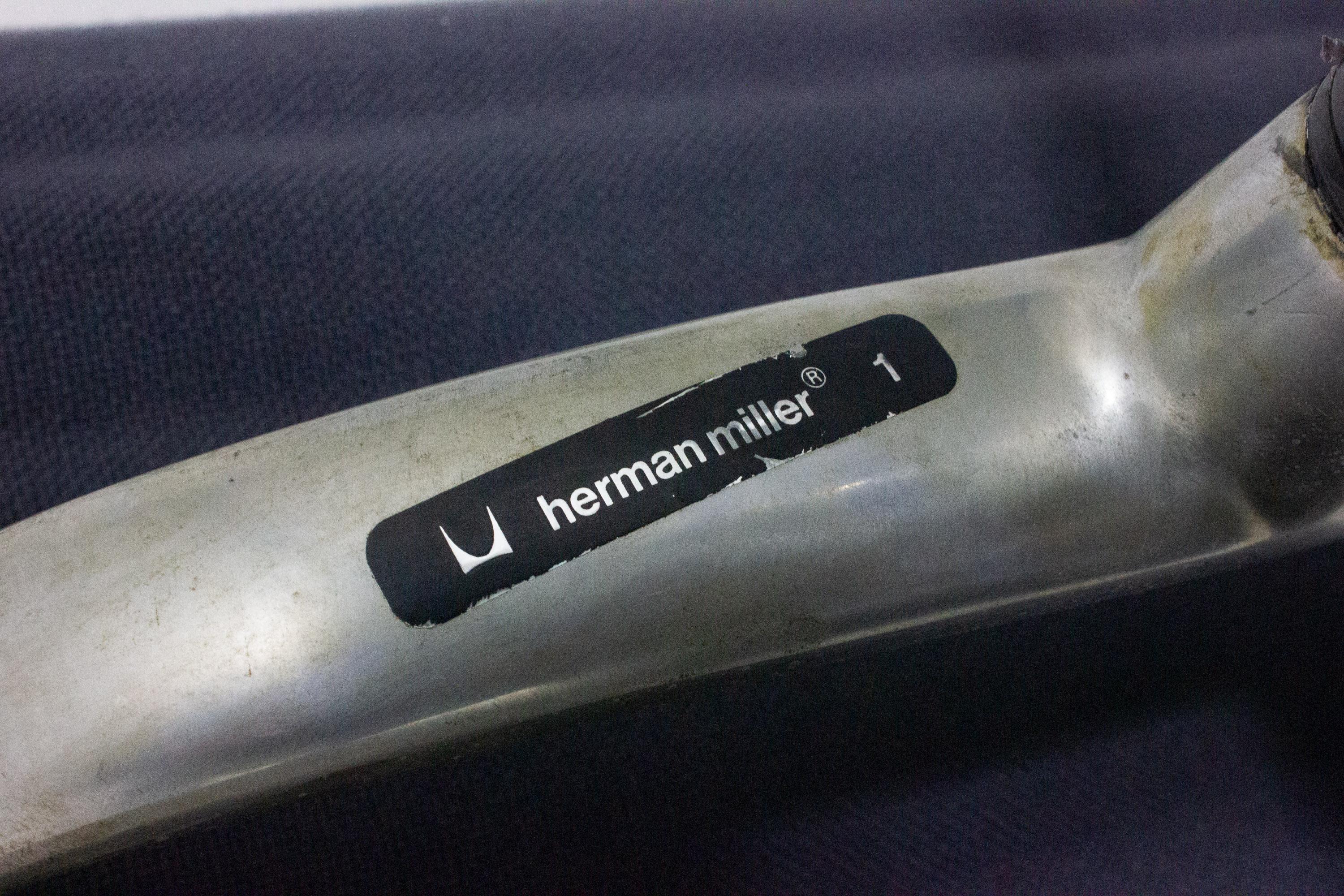 Set of 6 Herman Miller EA109 office chairs in blue grey fabric, 1980s im Angebot 11