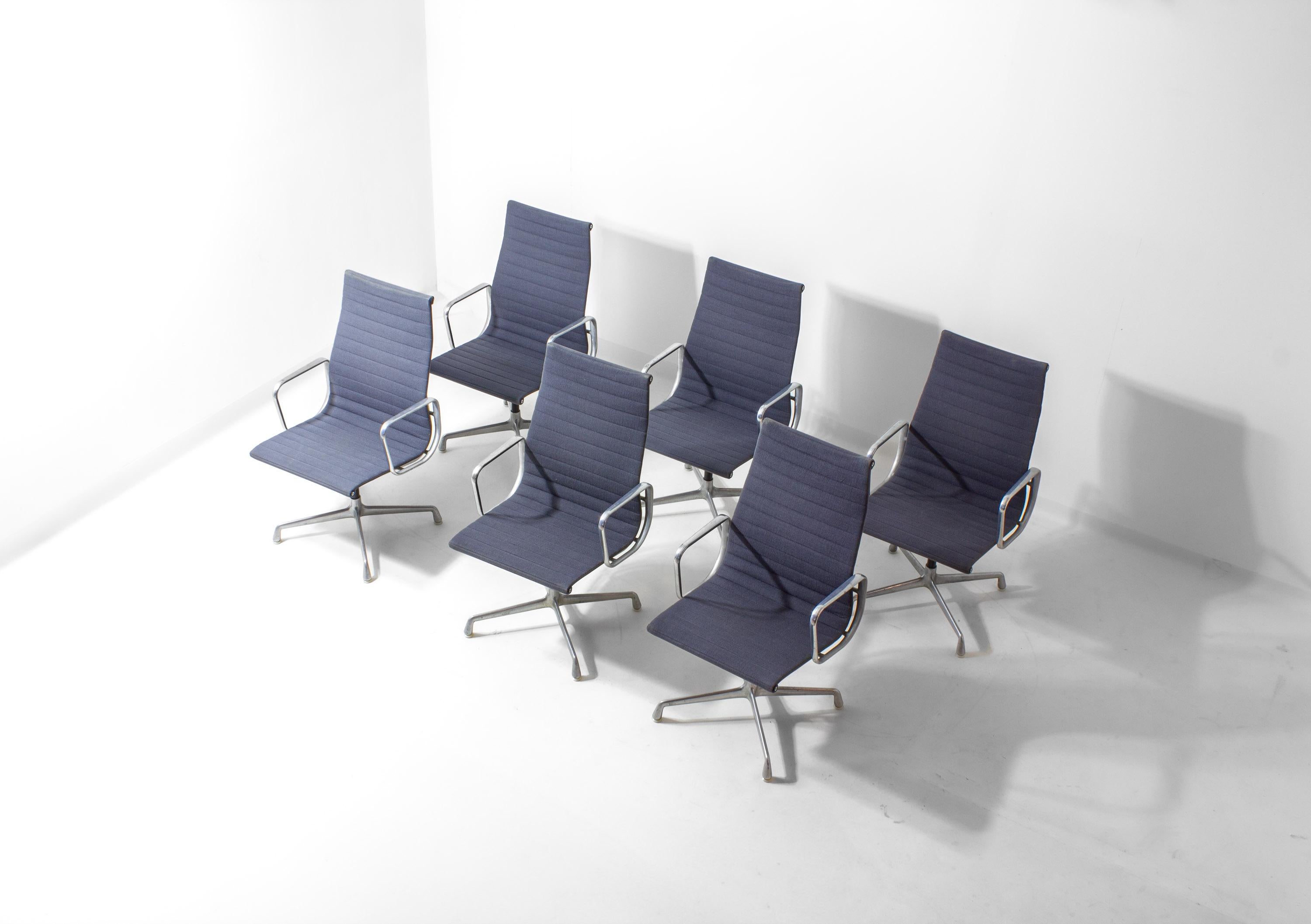 Set of 6 Herman Miller EA109 office chairs in blue grey fabric, 1980s (Moderne der Mitte des Jahrhunderts) im Angebot