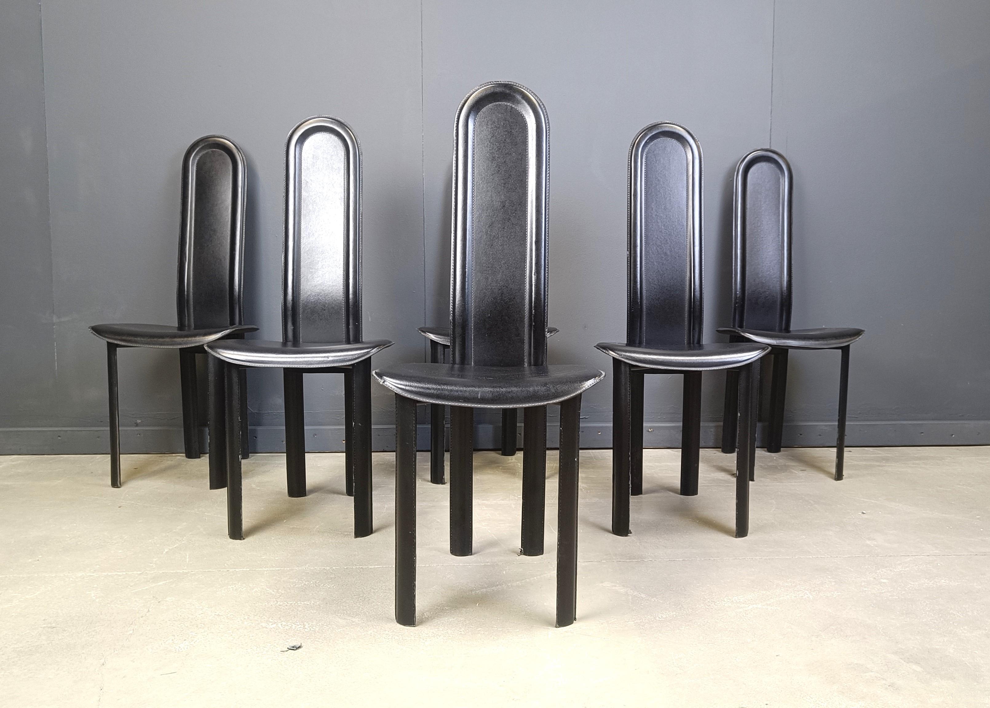 Italian Set of 6 high back black leather dining chairs, 1980s