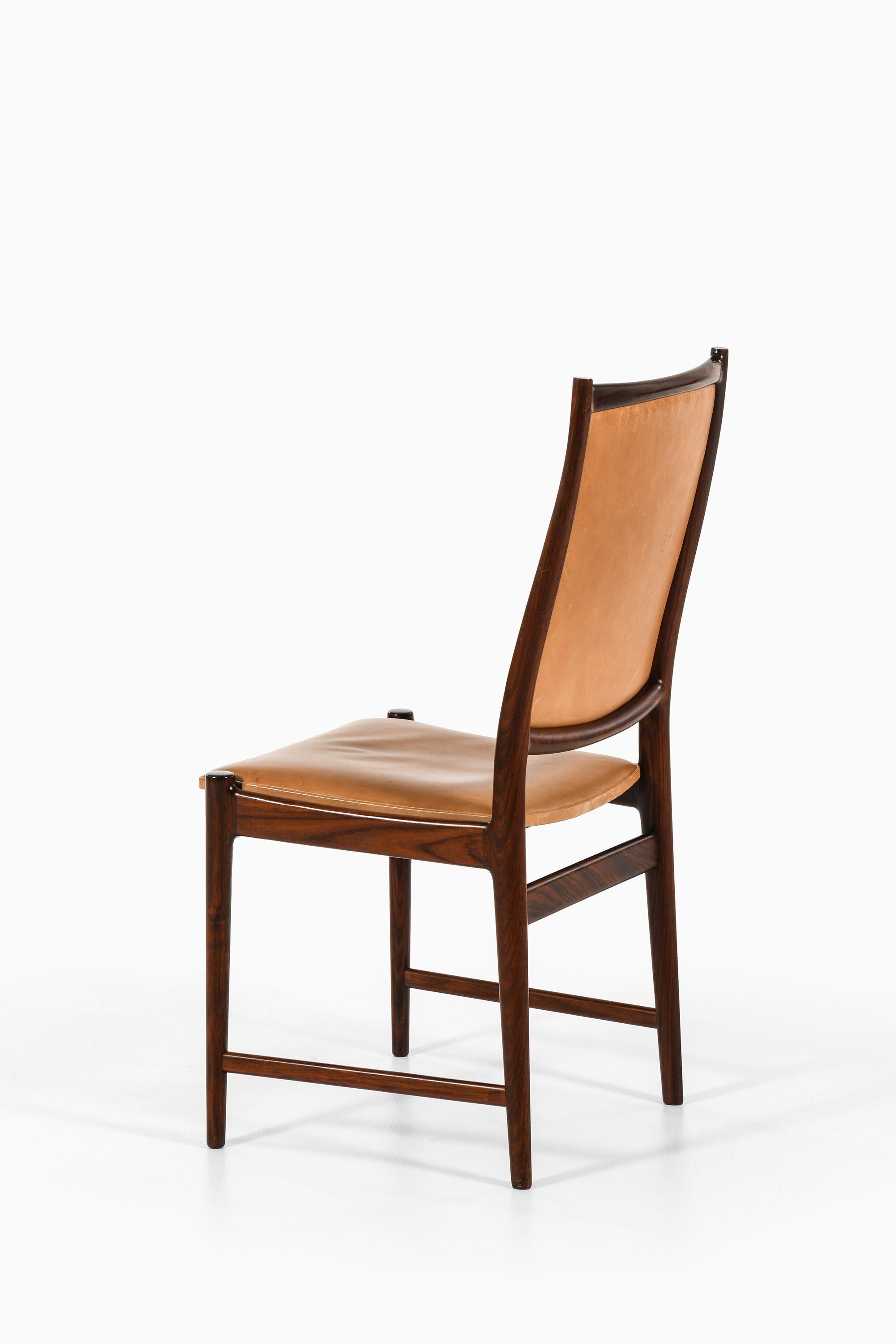 Mid-Century moderno Set di 6 sedie da pranzo con schienale alto in palissandro e pelle di Torbjørn Afdal, anni '50 in vendita