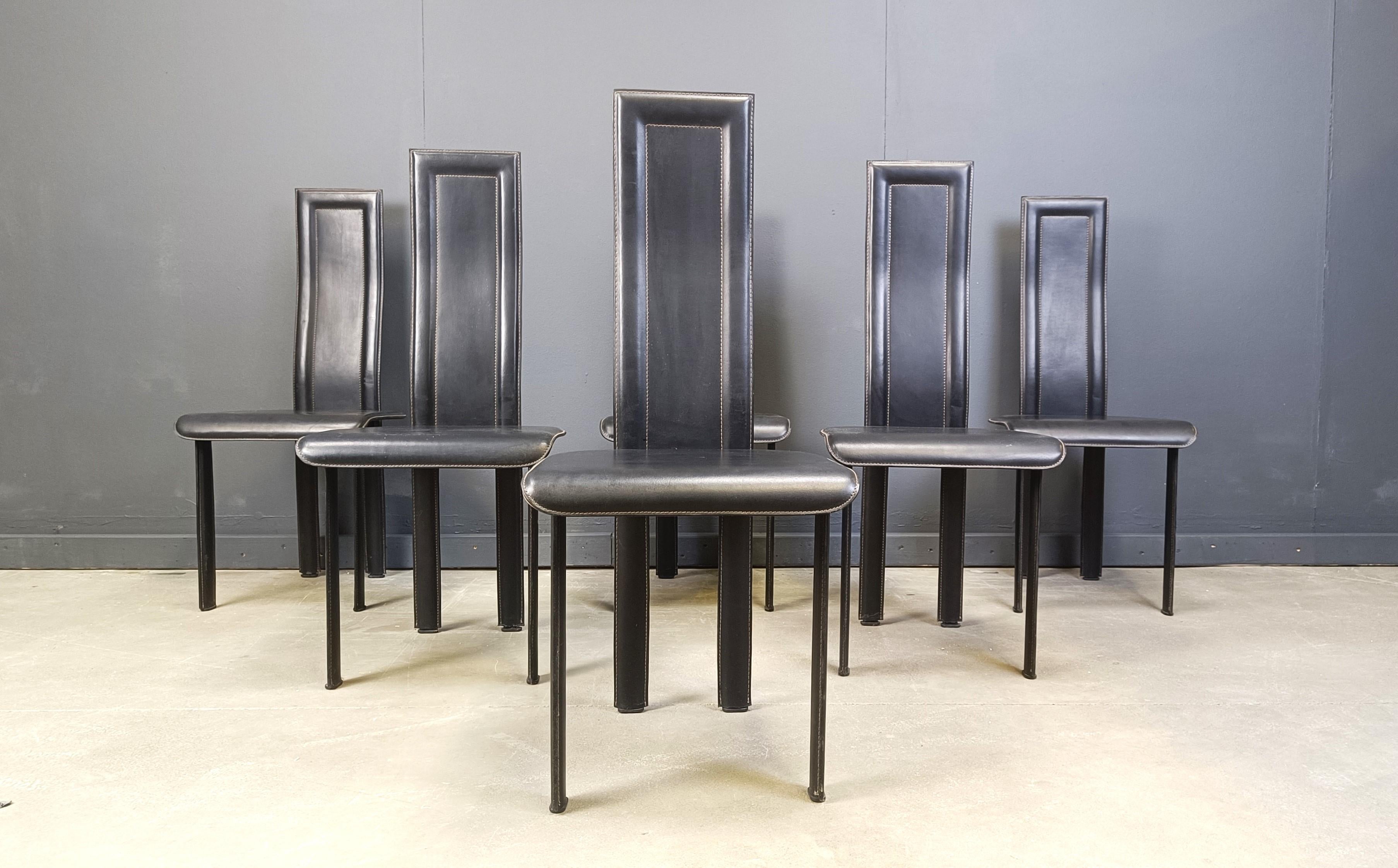 Italian Set of 6 high back leather dining chairs, 1980s For Sale
