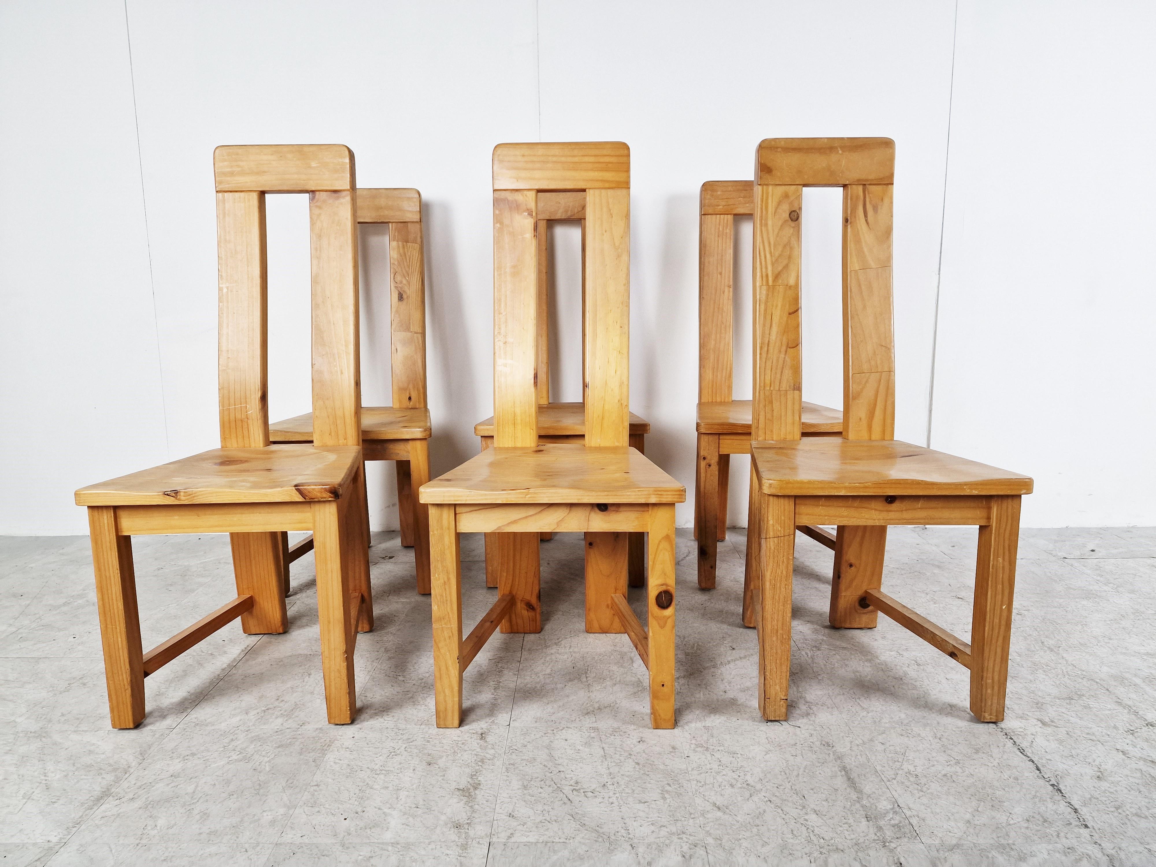 Late 20th Century Set of 6 Highback Pine Wood Dining Chairs, 1970s For Sale
