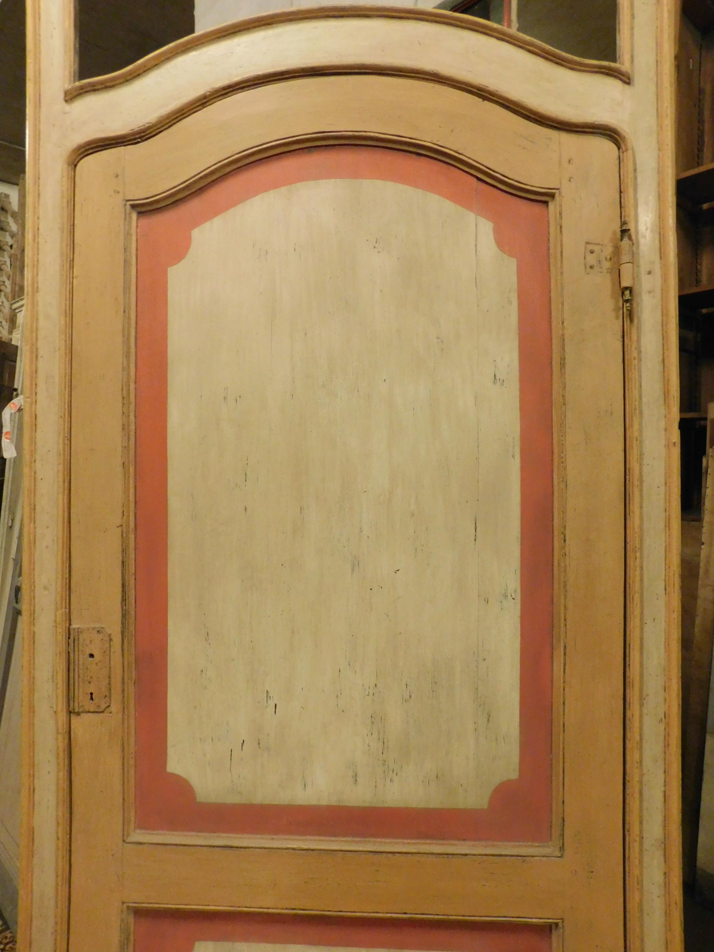 Hand-Carved Set of 6 Identical Doors, Lacquered with Frame and Overdoor, 18th Century Italy For Sale