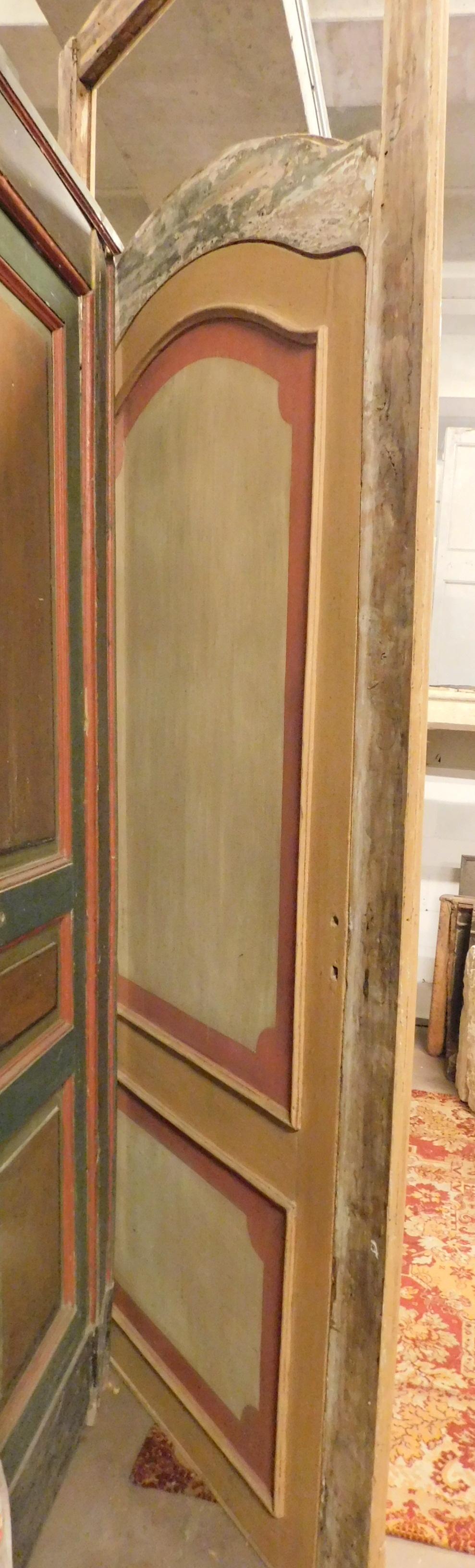 Poplar Set of 6 Identical Doors, Lacquered with Frame and Overdoor, 18th Century Italy For Sale