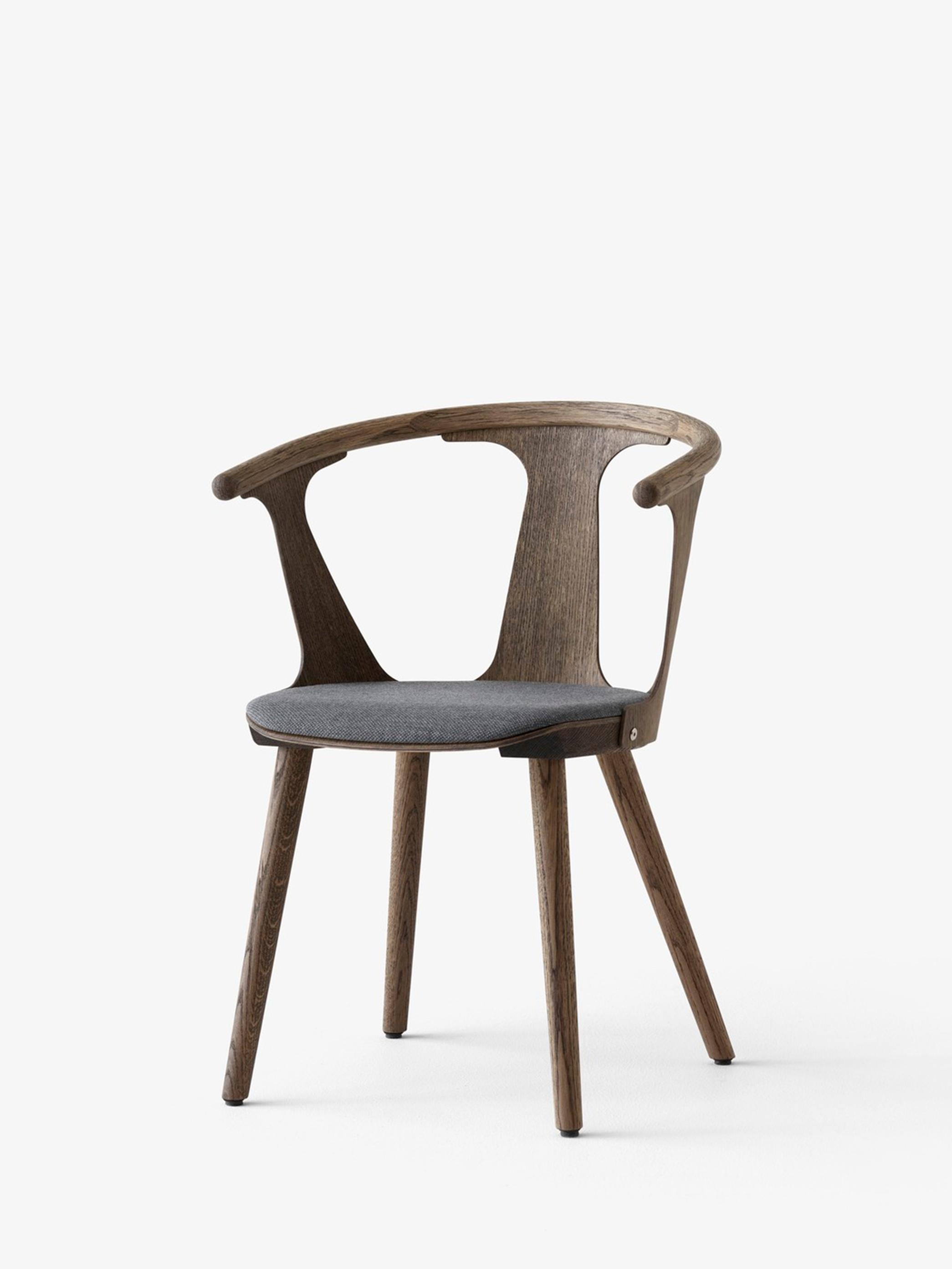 Letton Ensemble de 6 chaises entre SK2 et fumé chêne huilé/Kvadrat Fiord 171 pour &Tradition en vente