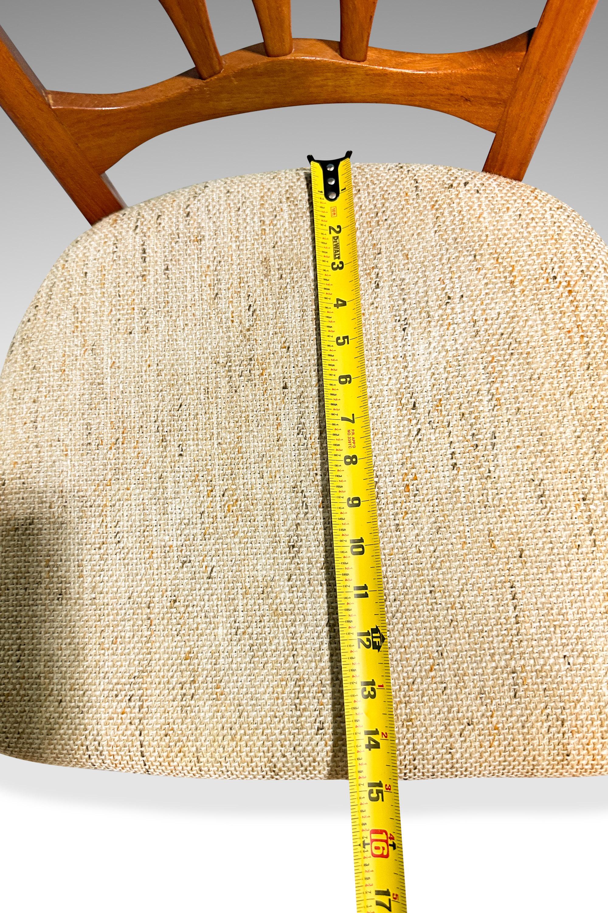 Juego de 6  Sillas de comedor modelo 