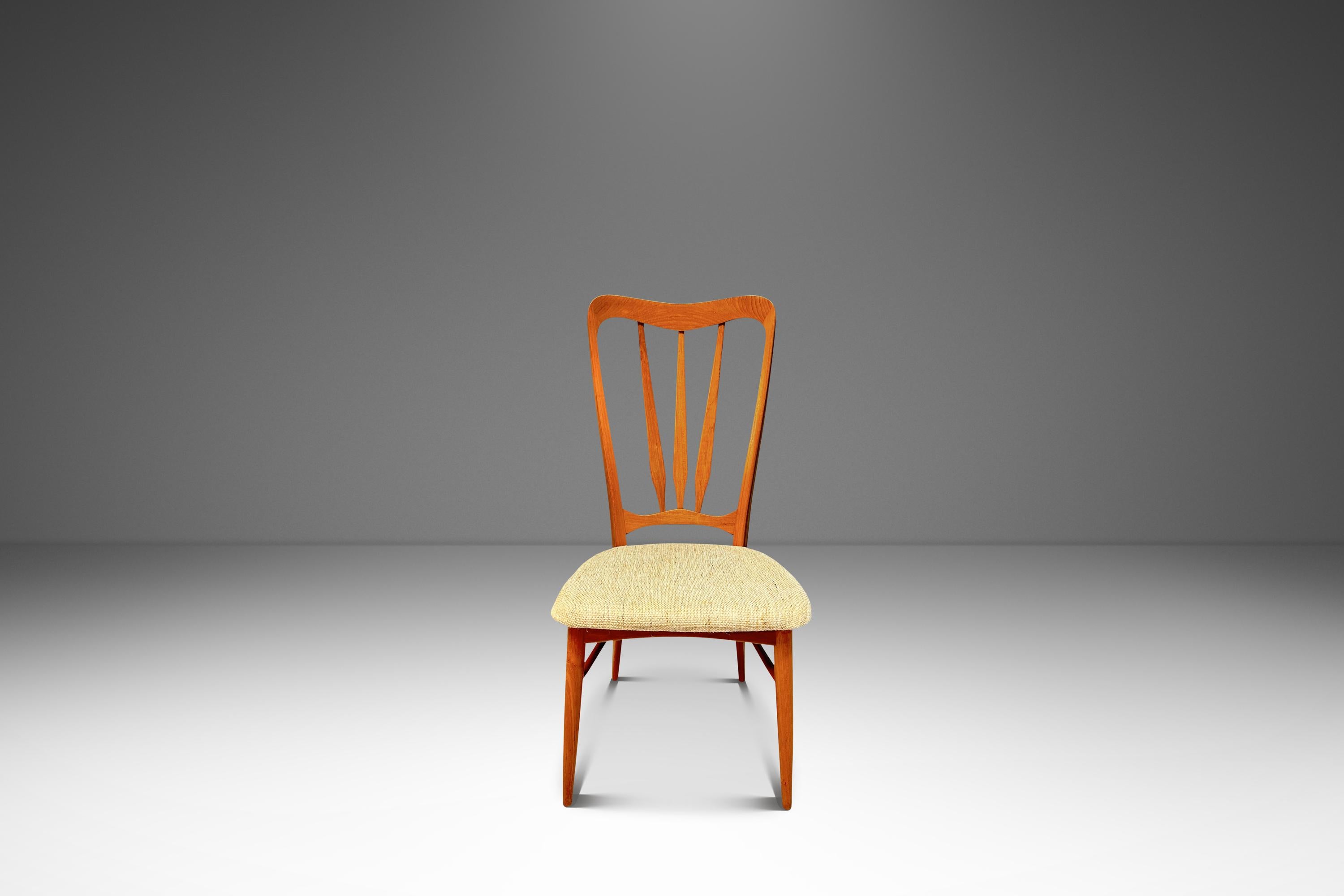 Juego de 6  Sillas de comedor modelo 