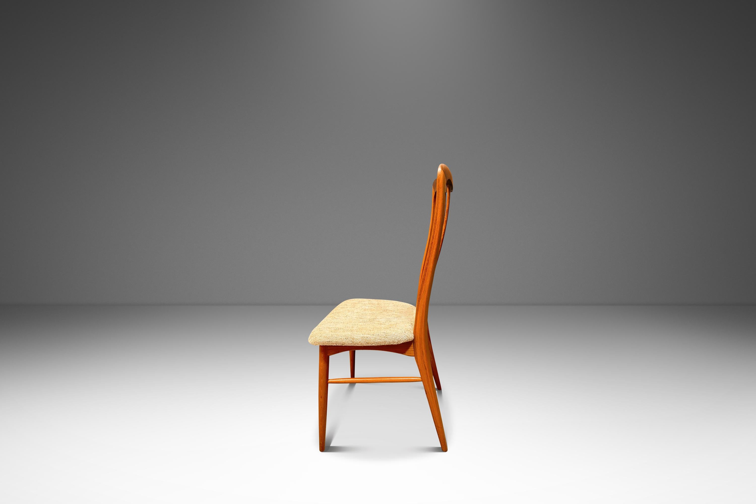 Juego de 6  Sillas de comedor modelo 