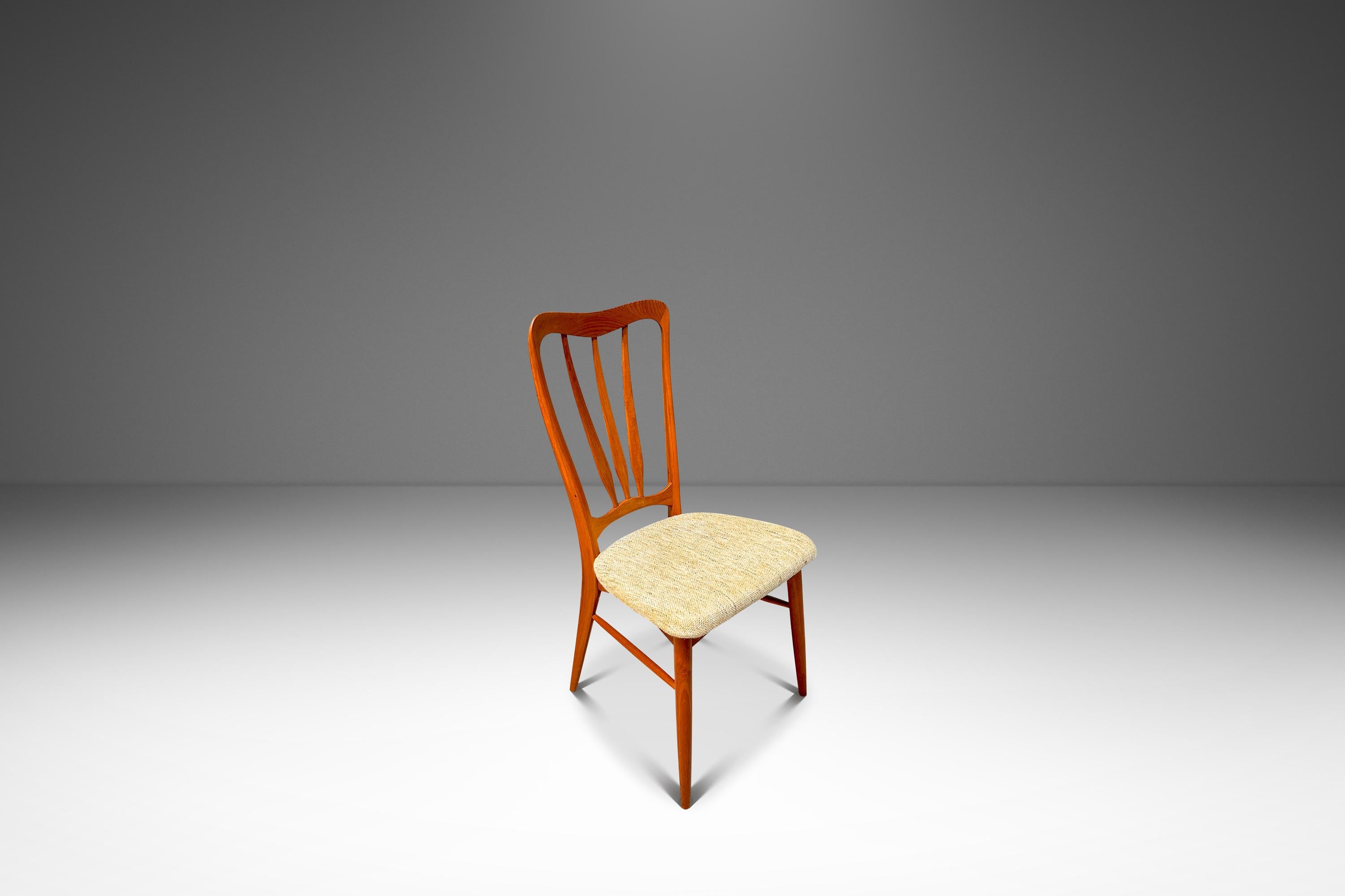 Juego de 6  Sillas de comedor modelo 