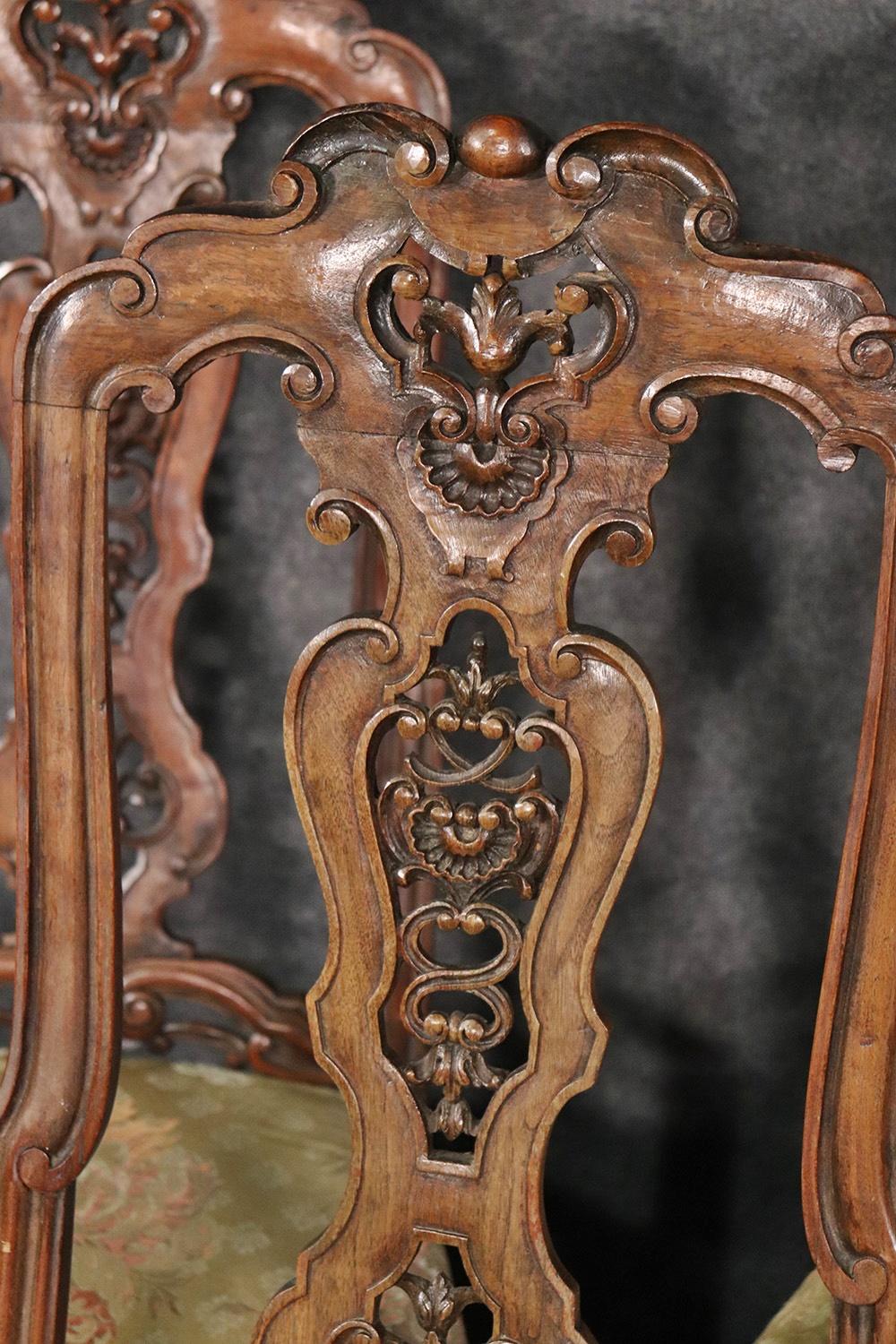 Set of 6 Italian Antique 1890s Era Carved Walnut Tall Back Dining Chairs In Good Condition In Swedesboro, NJ