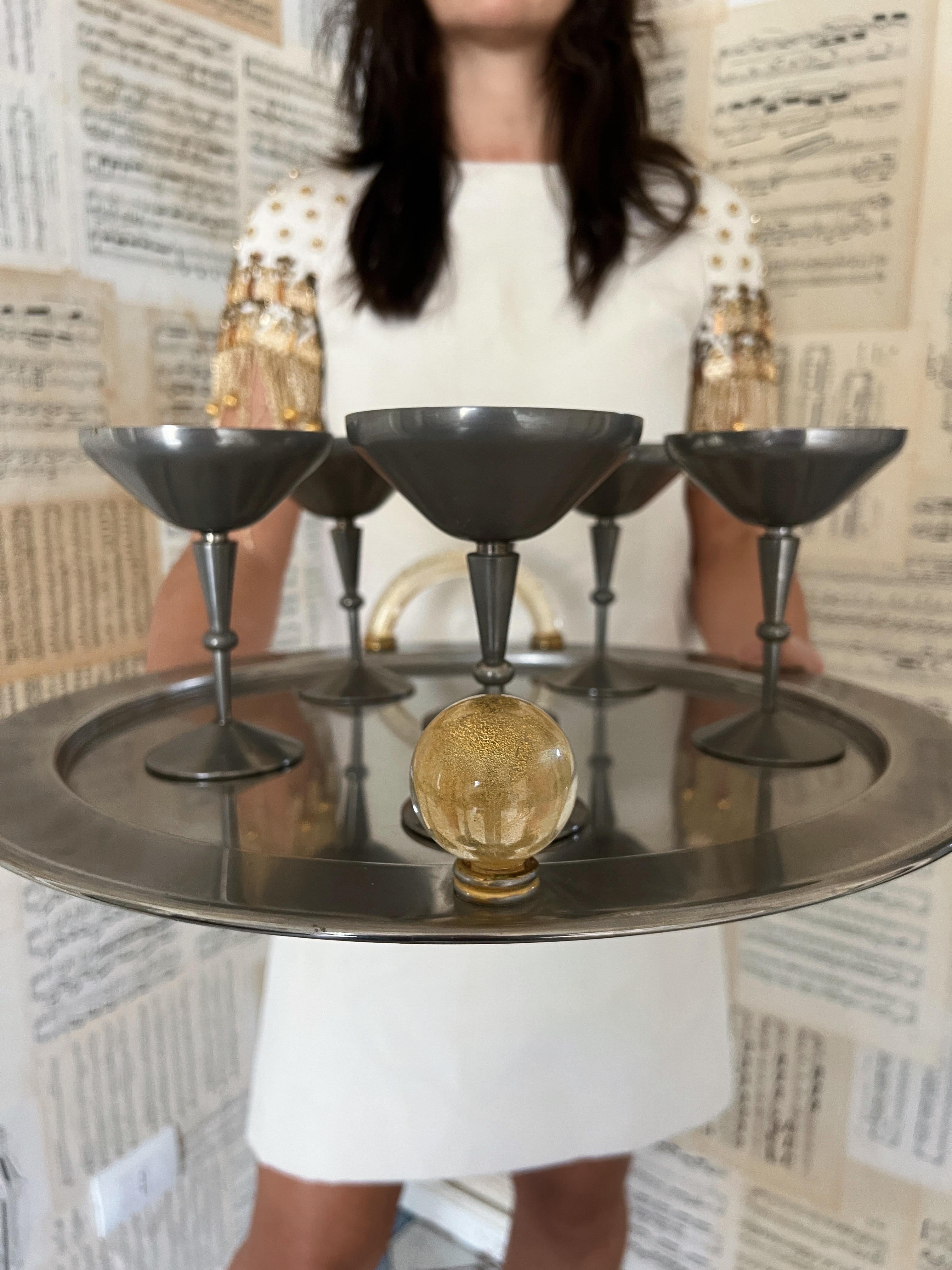 Satz von 6 italienischen Champagnergläsern mit Tablett aus Murano-Glas im Zustand „Gut“ im Angebot in Palermo, PA