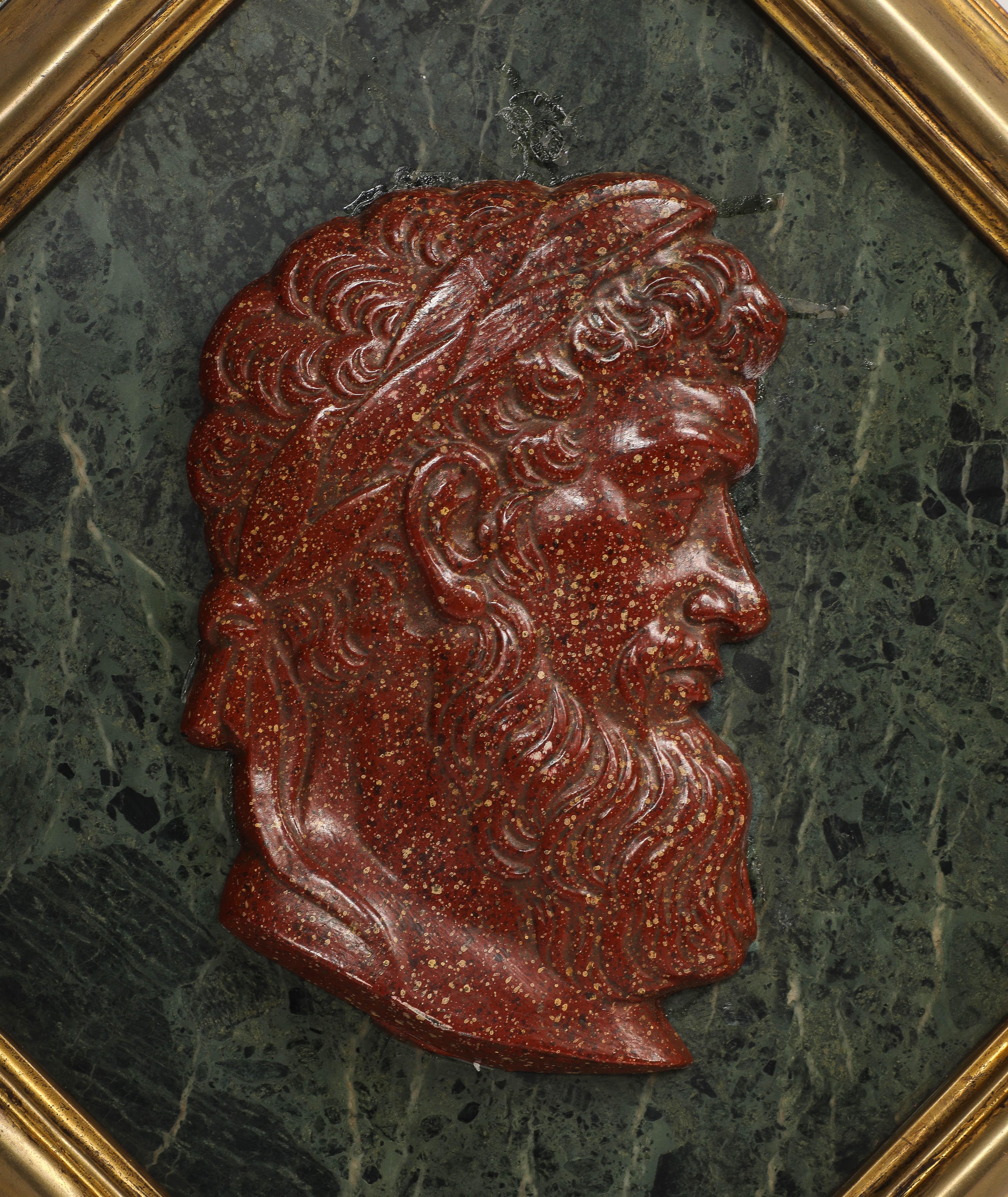 Ensemble de 6 plaques de César du Grand Tour d'Italie avec camée en porphyre dans des cadres en bronze en vente 6