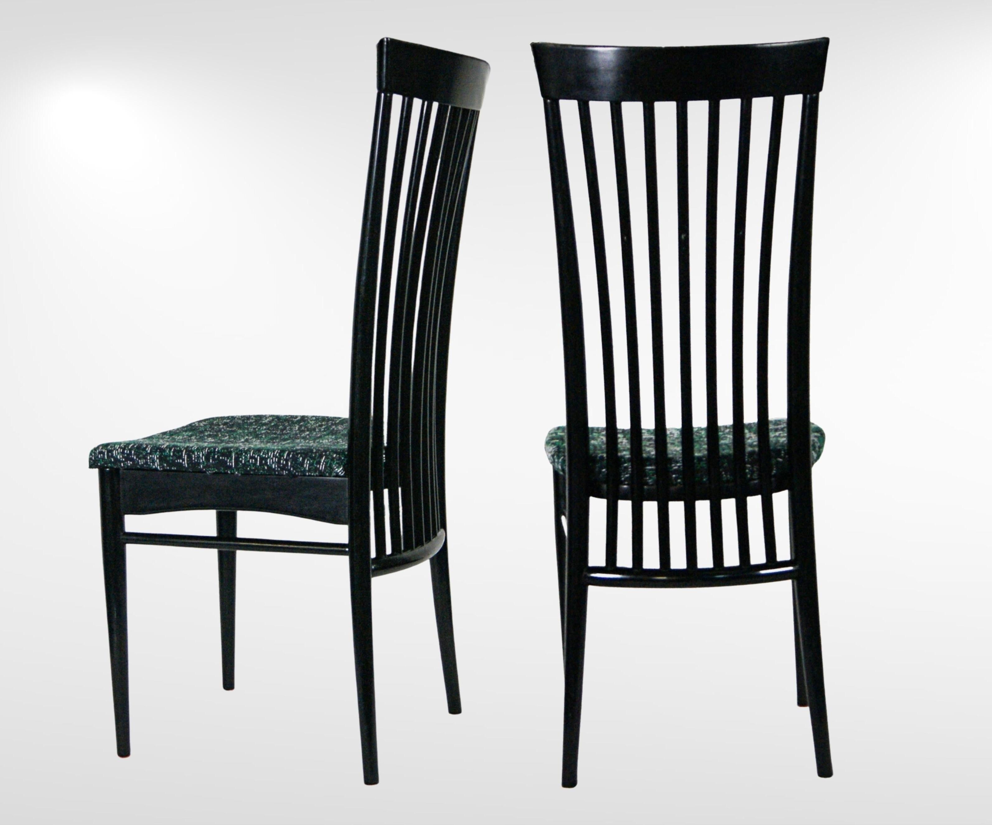 Set of 6 Italian Lacquered Black Dining Chairs in the Manner of Paolo Buffa For Sale 1