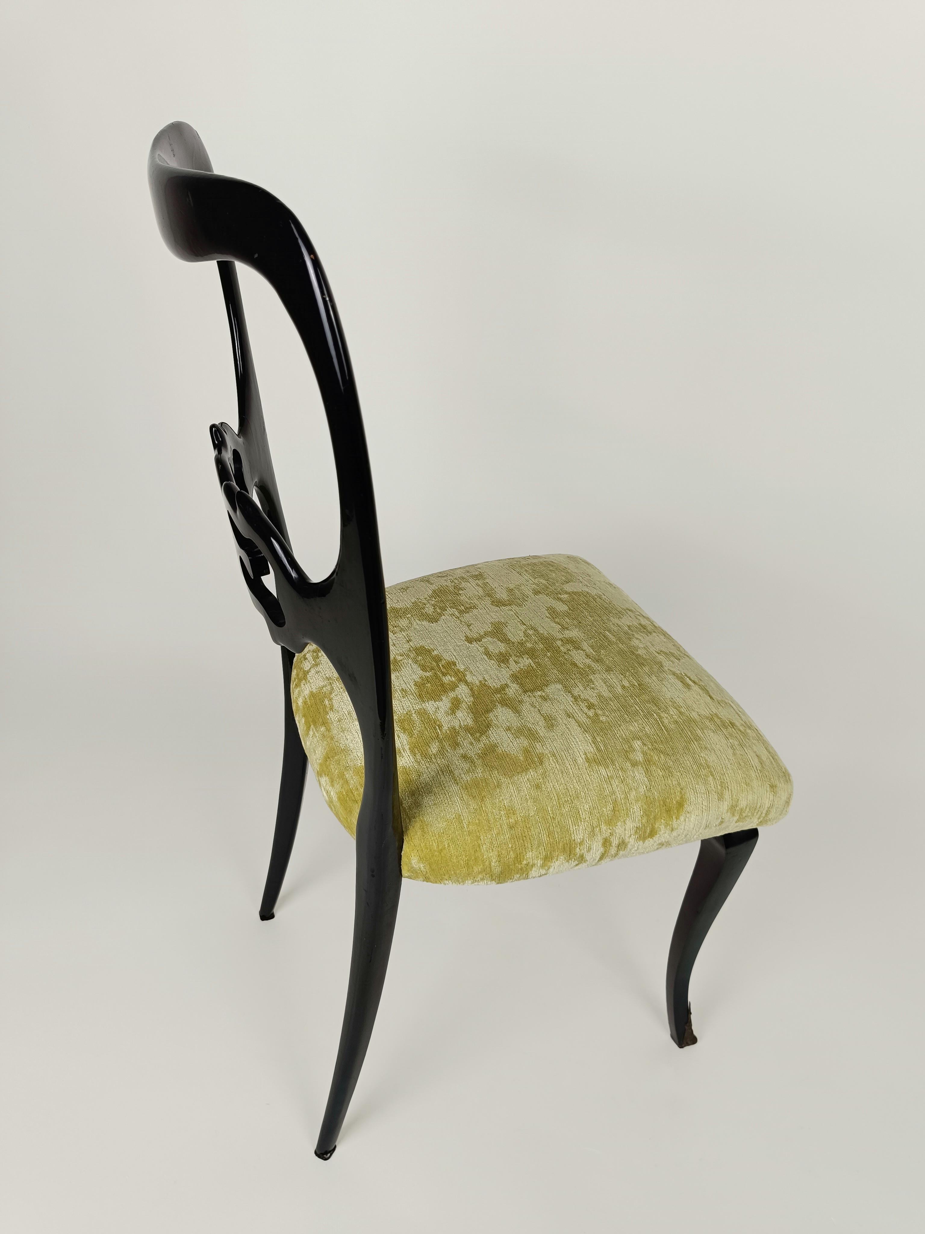Set of 6 Italian Mid 20th Century Lacquered Chairs in Chinese Chippendale Style For Sale 3