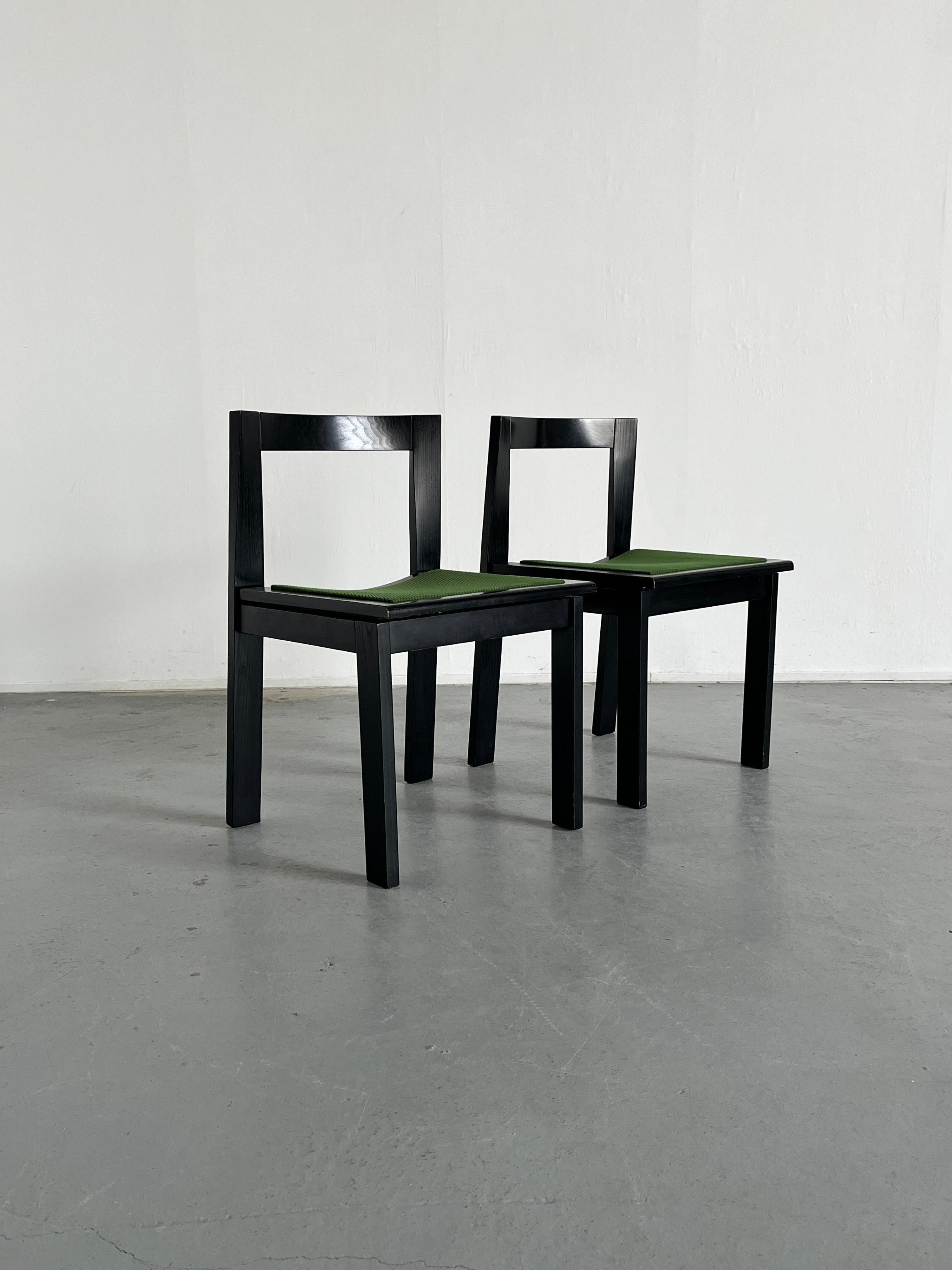 Ensemble de 6 chaises de salle à manger italiennes en bois de style constructiviste, mi-siècle moderne, années 70 4