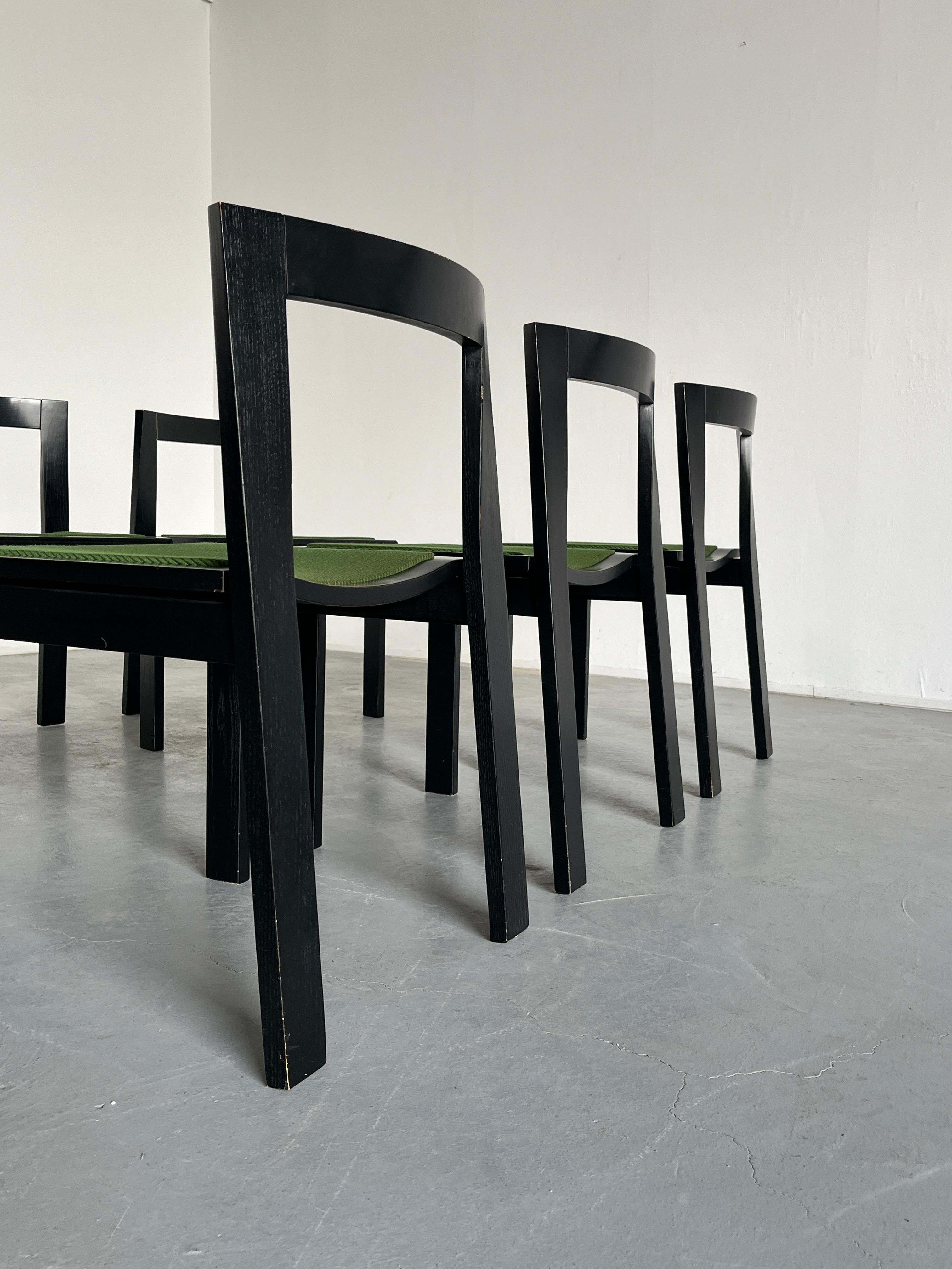 Tissu d'ameublement Ensemble de 6 chaises de salle à manger italiennes en bois de style constructiviste, mi-siècle moderne, années 70