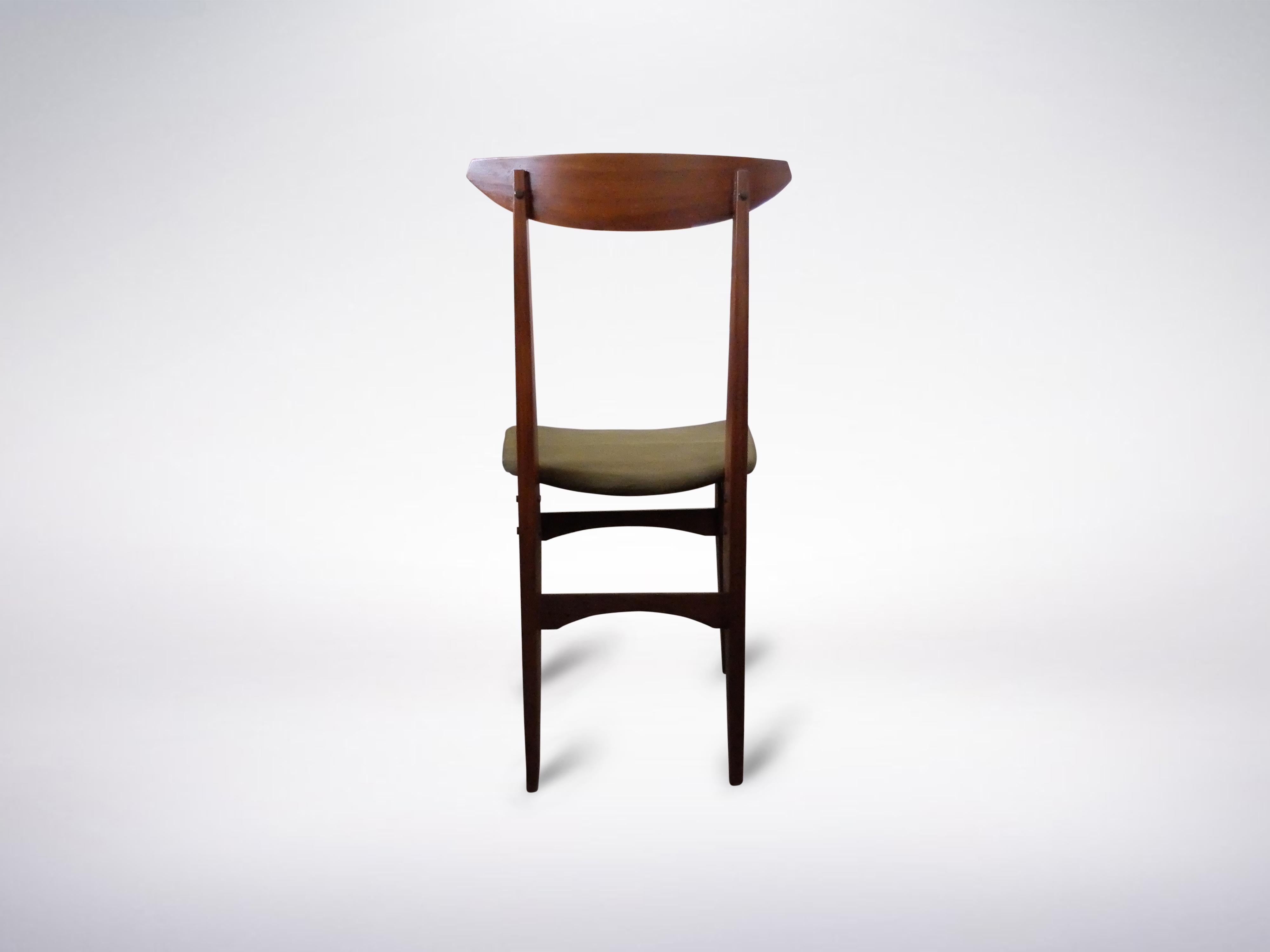 Milieu du XXe siècle Ensemble de 6 chaises de salle à manger italiennes en bois de style mi-siècle moderne, vers 1950 en vente