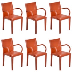 Ensemble de 6 fauteuils de salle à manger italiens post-modernes en cuir par Arper, vers 1985