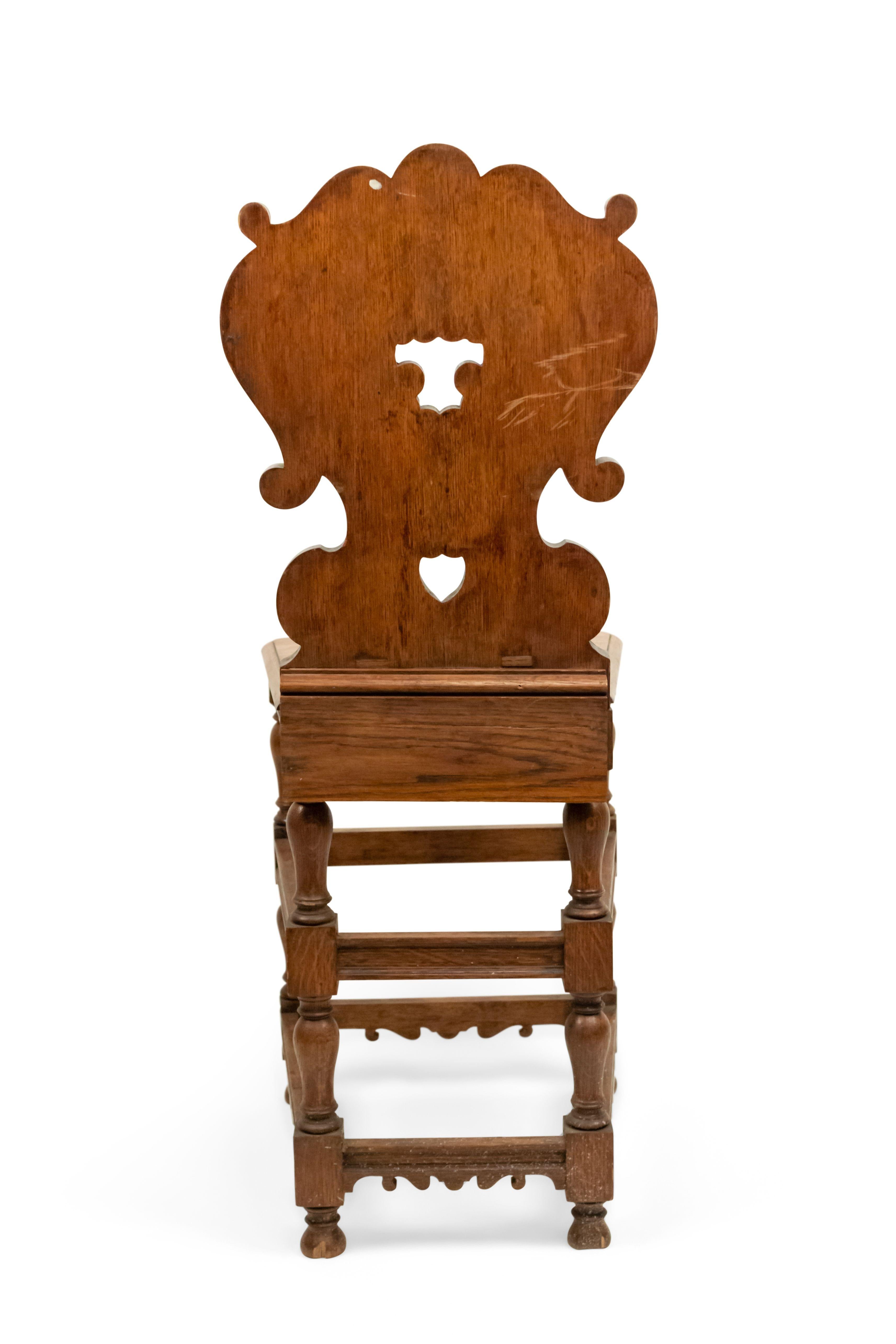Set of 6 Italian Renaissance Oak Cupid Sgabelli Chairs  For Sale 5