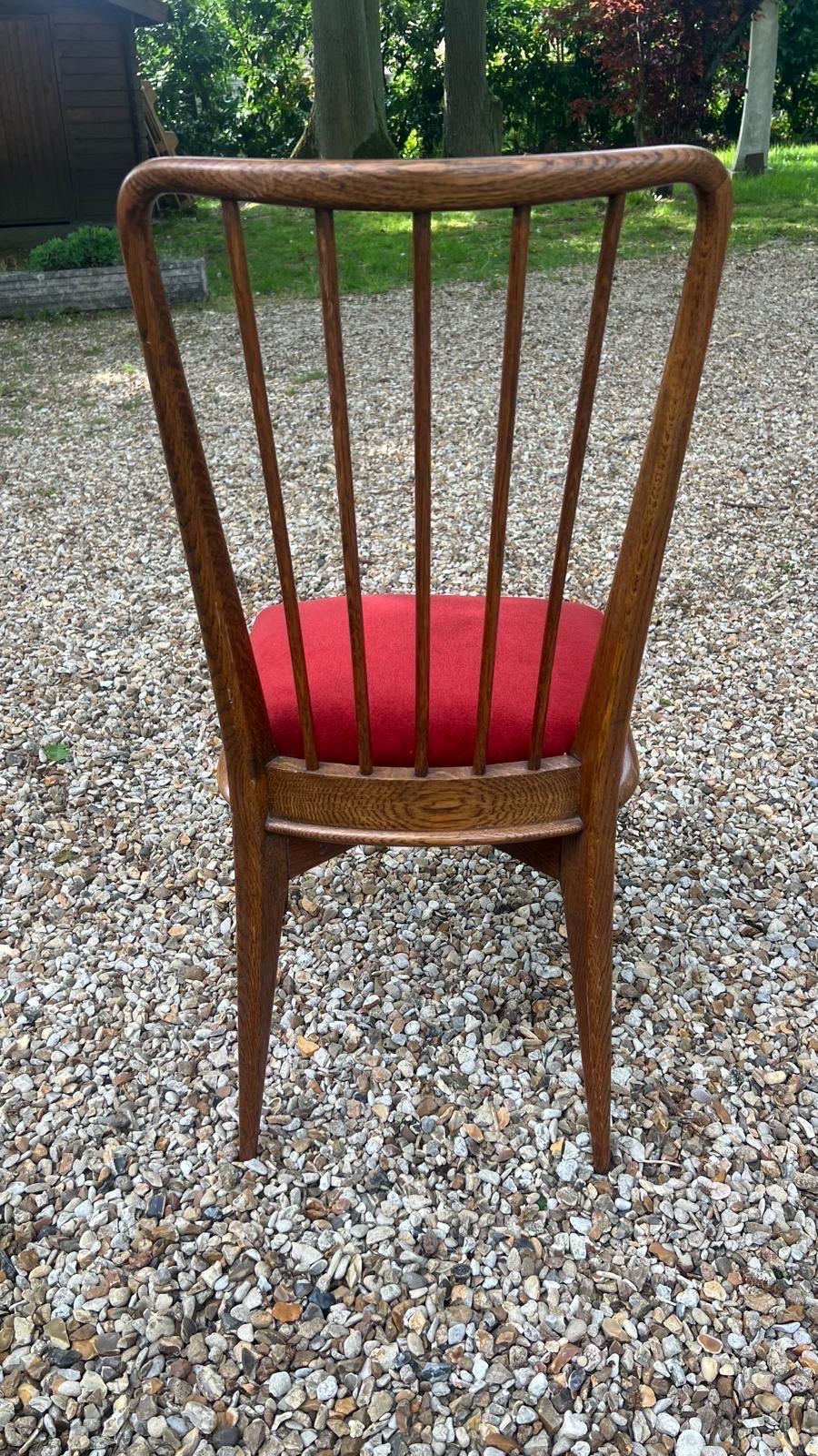 20ième siècle Ensemble de 6 chaises de style italien circa 1950 en vente