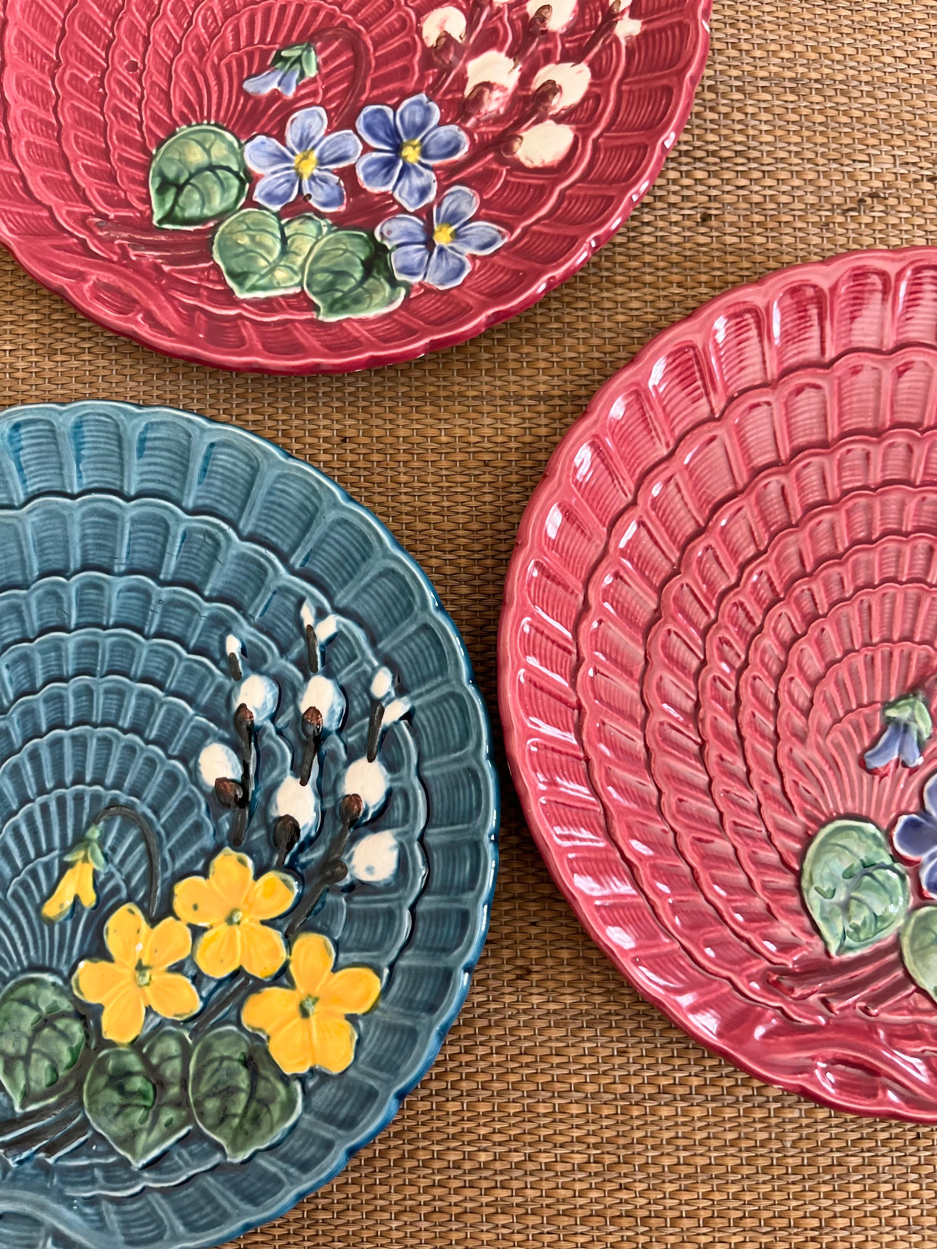 Ceramic Set of 6 Italian vintage decorated plates For Sale