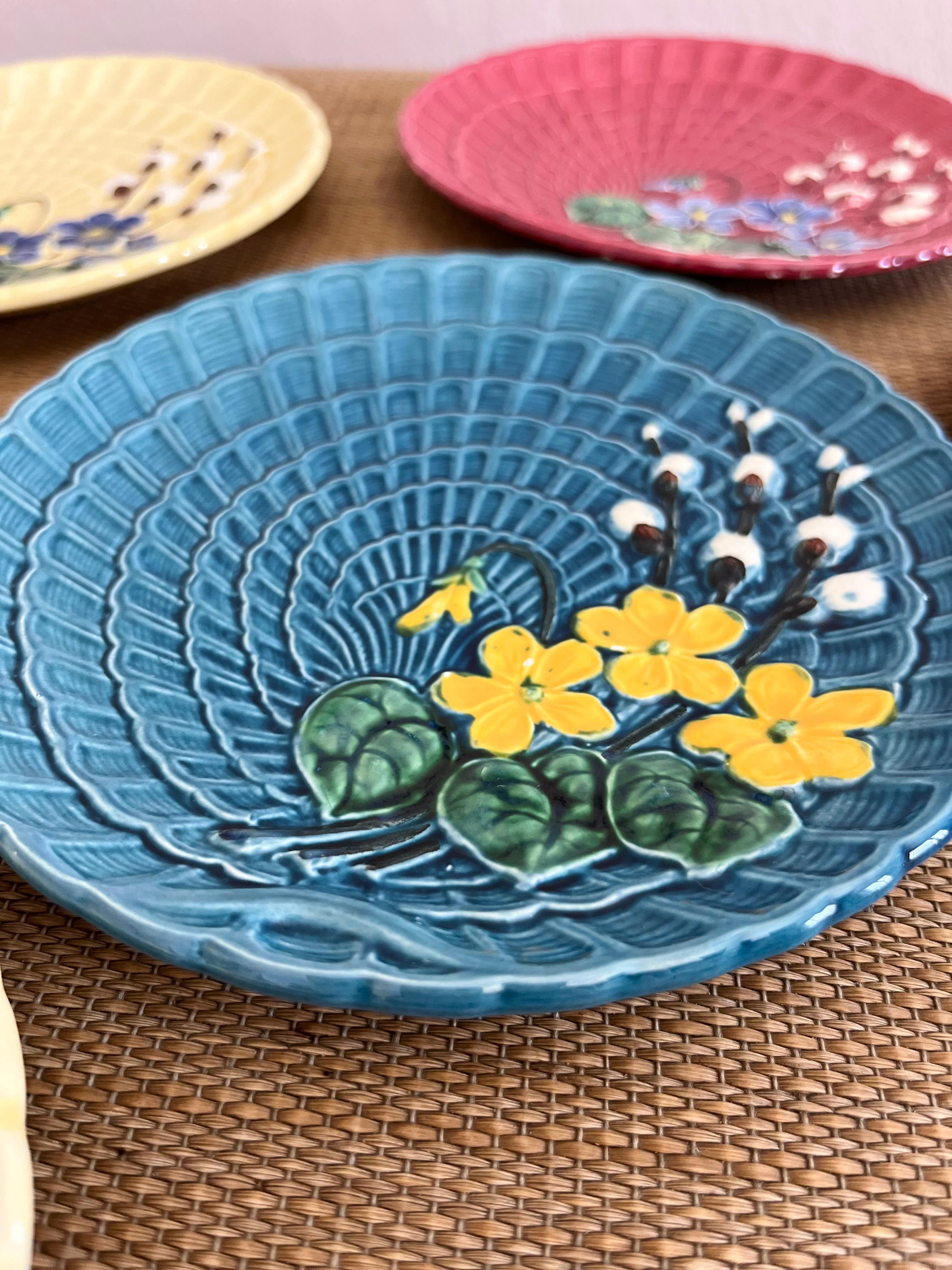 Set of 6 Italian vintage decorated plates For Sale 1