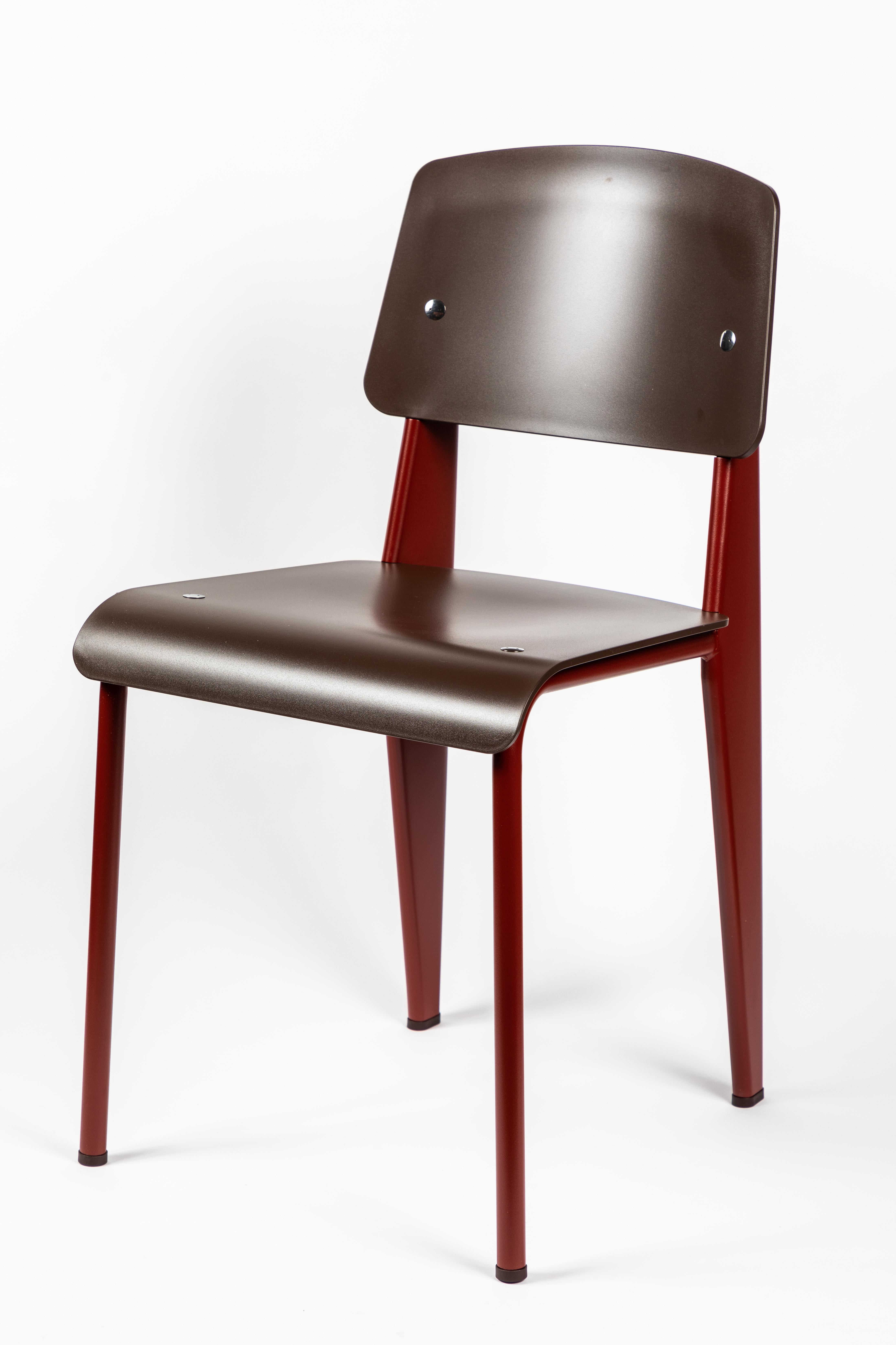 Ensemble de 6 chaises SP One de Jean Prouvé en teck Brown et rouge pour Vitra 1