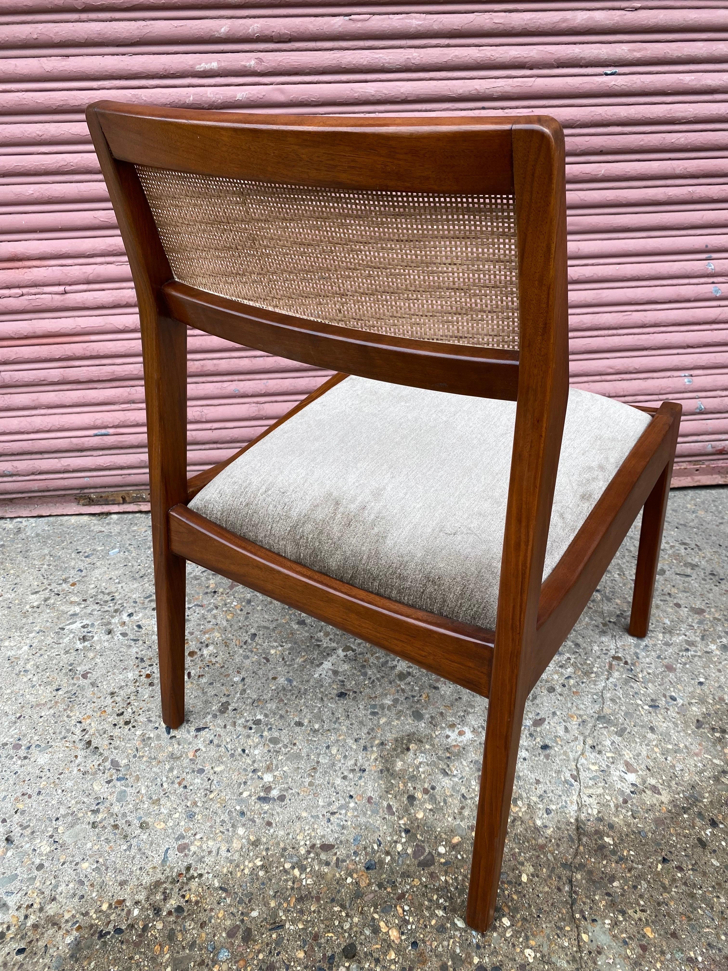 Upholstery Set of 6 Jens Risom Walnut Dining Chairs with Caned Backs