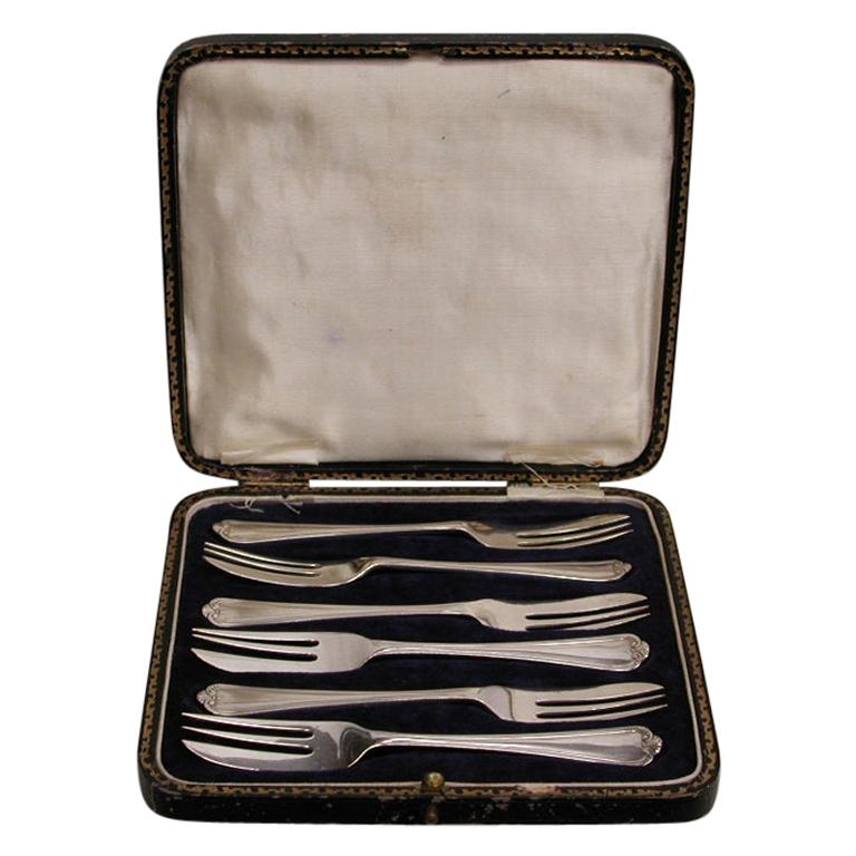 Set of 6 Jesmond Pattern Silver Cake Forks in Box, Dated 1924, Sheffield Assay