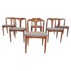 Set of 6 Johannes Andersen for Uldum Mobelfabrik “Juliane” Teak Dining Chairs