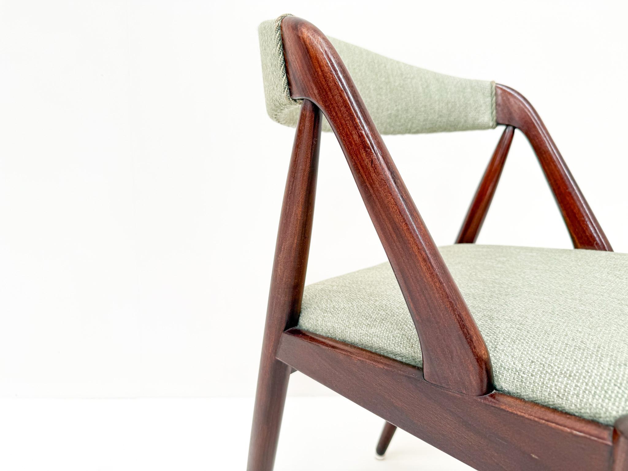Set of 6 Kai Kristiansen Model 31 Teak Dining Chairs, Denmark In Good Condition For Sale In BERKEL EN RODENRIJS, NL