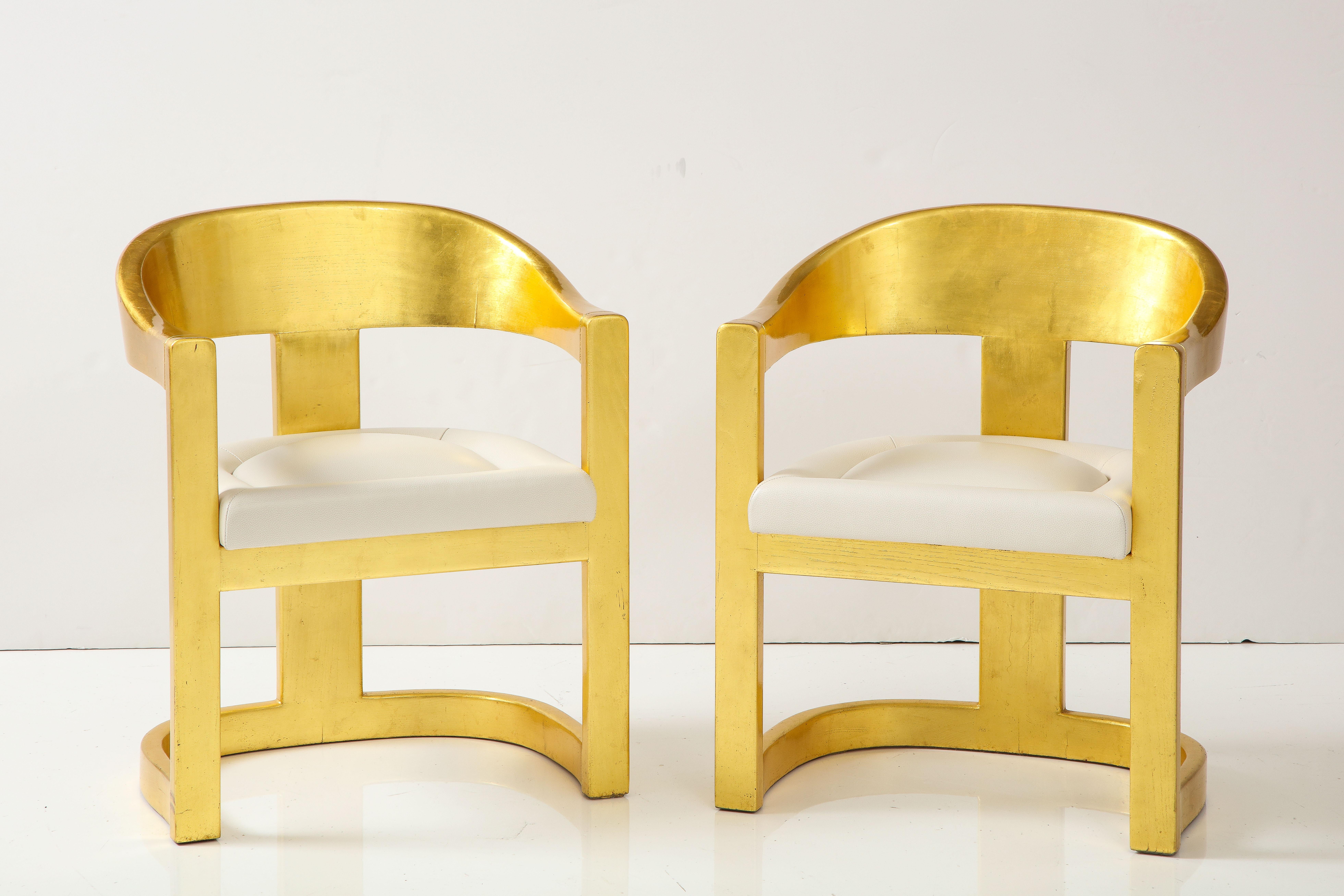Satz von 6 Karl-Springer- Onassis-Stühlen in Gold mit Lederpolsterung (amerikanisch) im Angebot