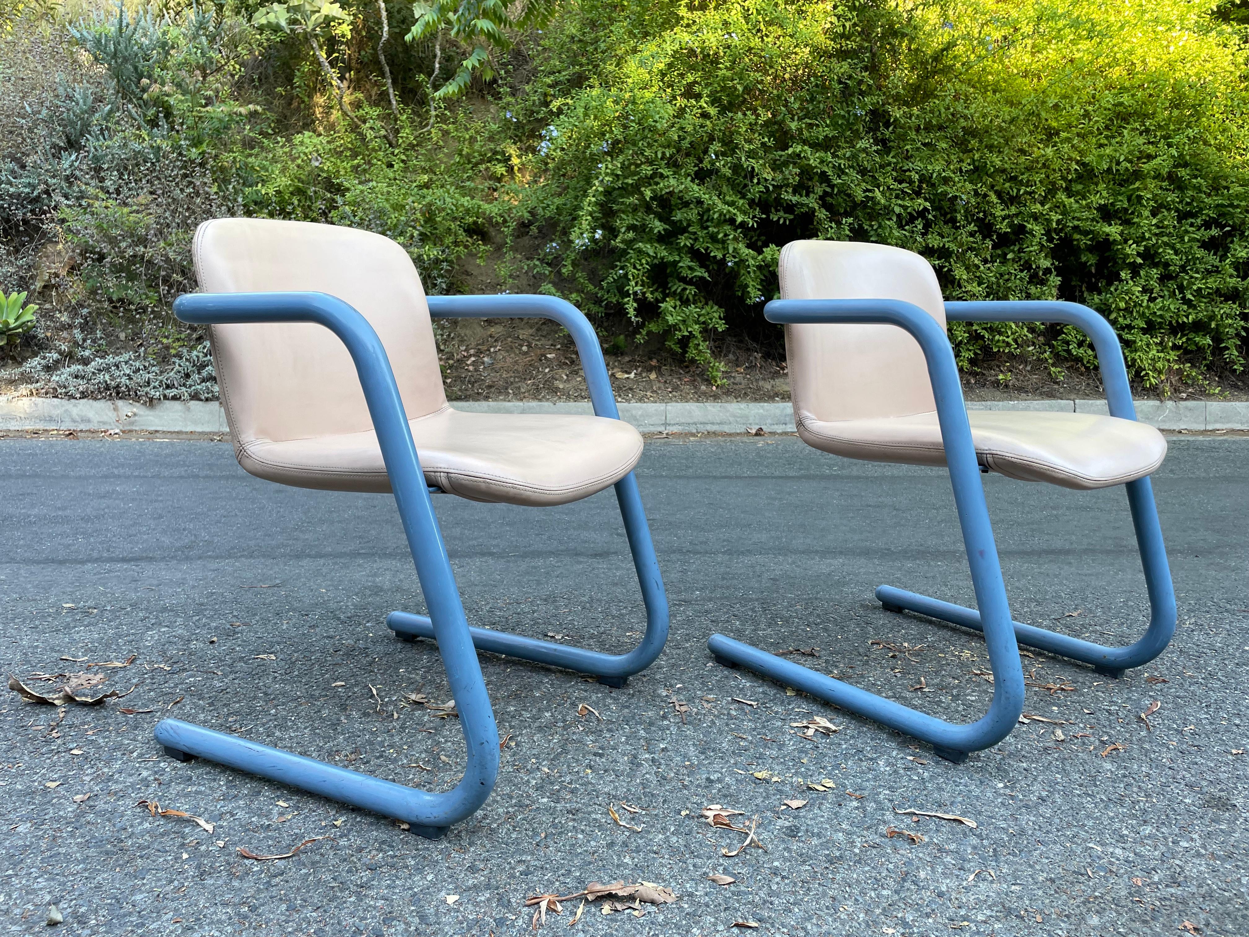 6er-Set Kinetics Blue 100/300 Stühle von Salmon & Hamilton (Moderne der Mitte des Jahrhunderts)