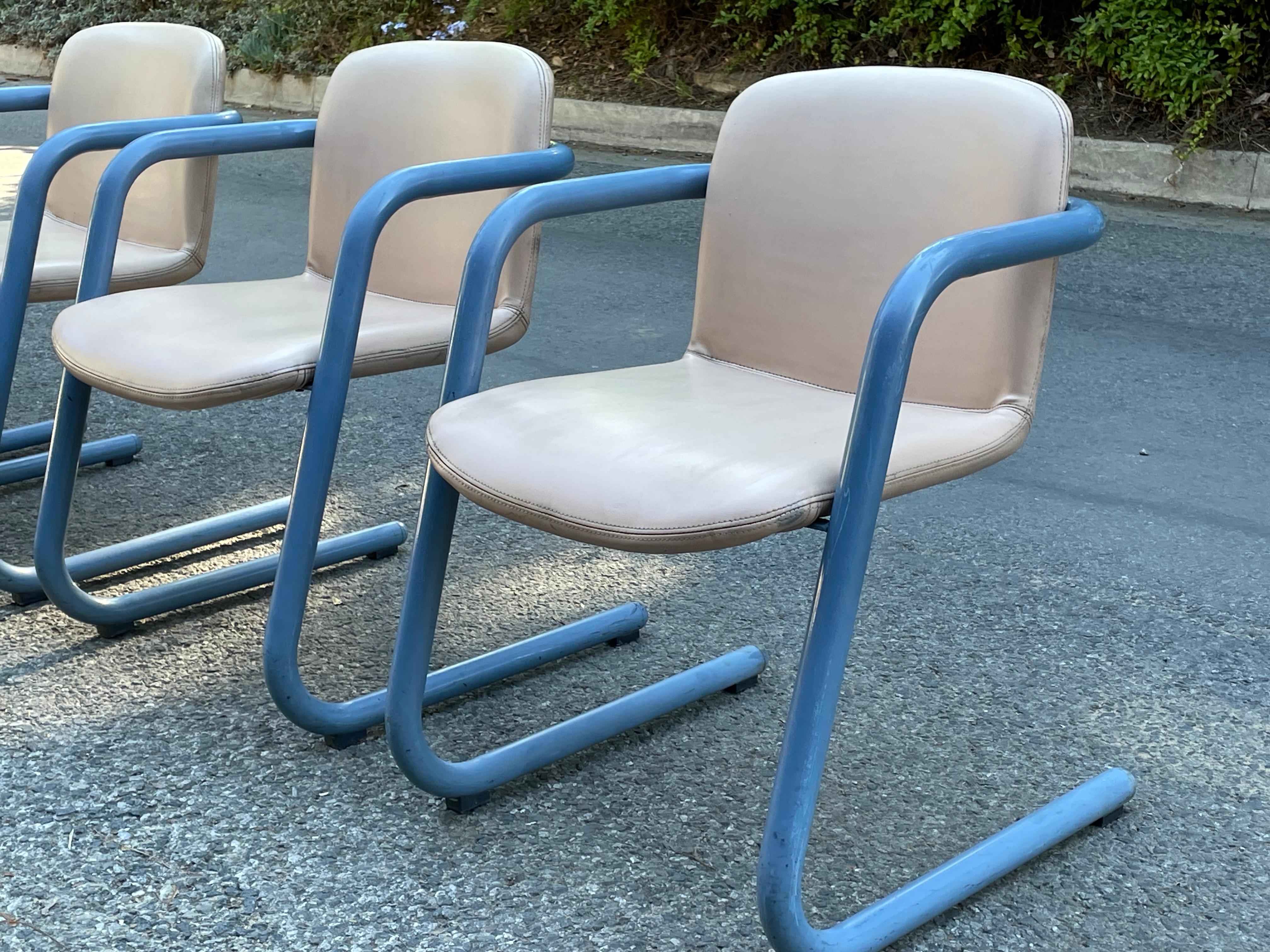 Mid-Century Modern Set of 6 Kinetics Blue 100/300 Chairs by Salmon & Hamilton
