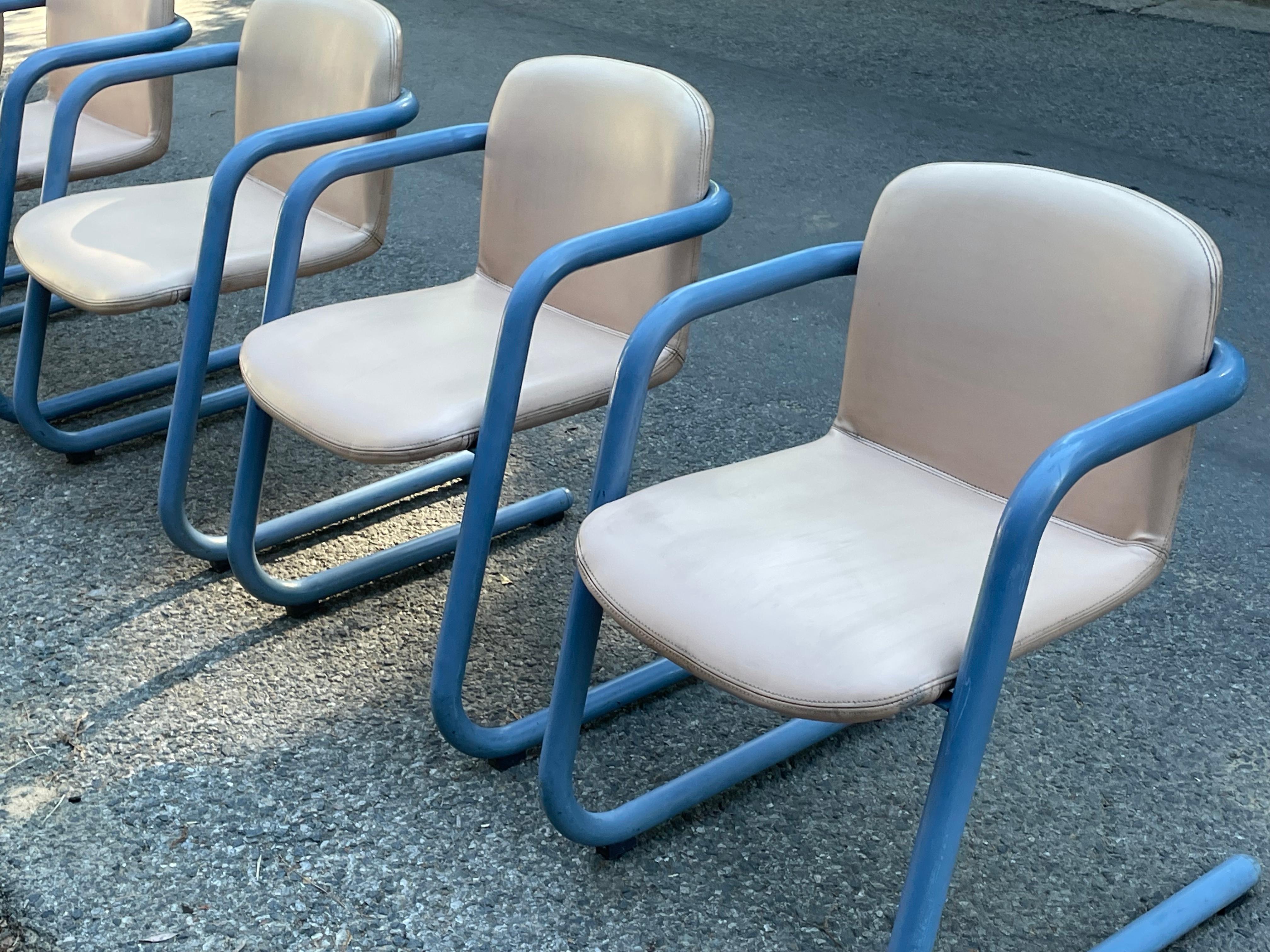 Set of 6 Kinetics Blue 100/300 Chairs by Salmon & Hamilton In Good Condition In Los Angeles, CA