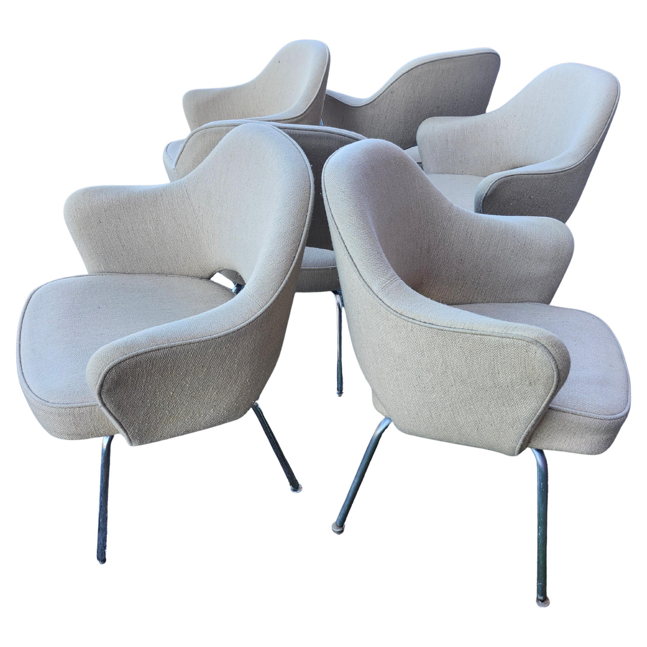 Late 20th Century Set of 6 Knoll Executive Armchair Dining Chairs by Eero Saarinen For Sale