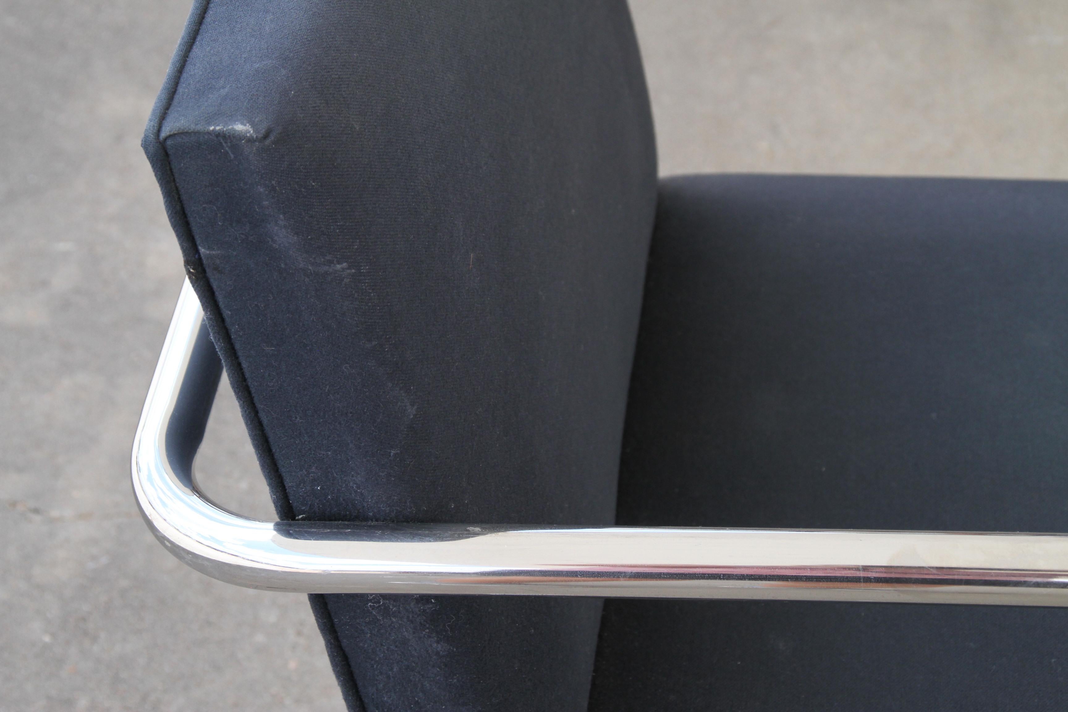 Mid-Century Modern Set of 6 Knoll Mies Van Der Rhoe Tubular BRNO Chairs For Sale