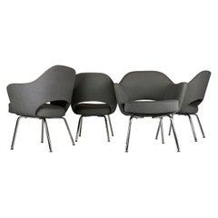 Ensemble de 6 fauteuils de conférence/de direction Knoll Studio n° 71 d'Eero Saarinen