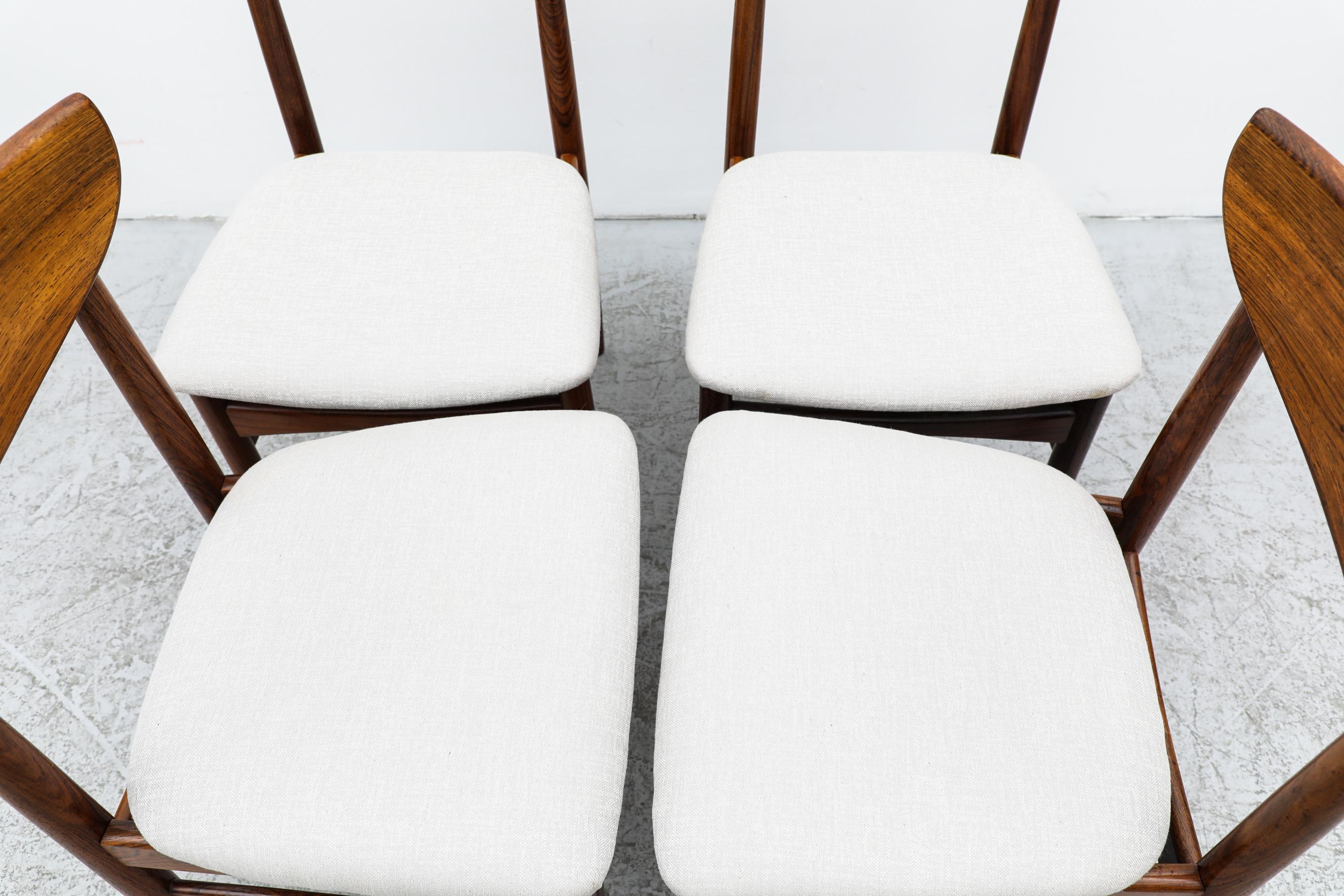 Bois de rose Lot de 6 chaises de salle à manger en palissandre de Kurt Østervig pour AM Mobler avec sièges en blanc osseux en vente