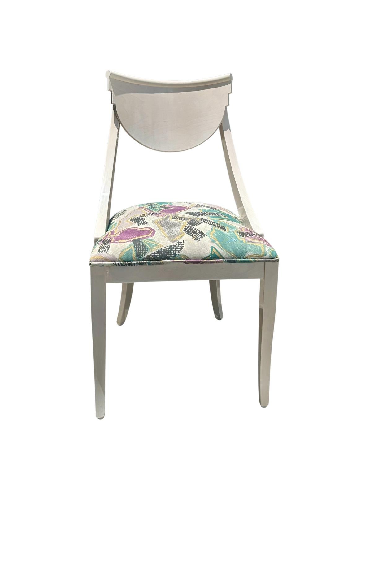 6 chaises de salle à manger Hollywood Regency en Wood laqué par Pietro Costantini en vente 4