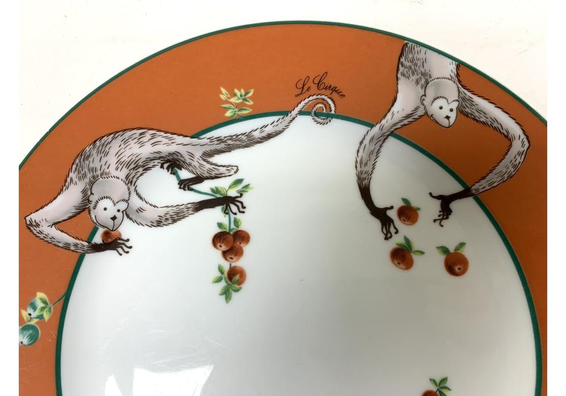 Français Lot de 6 assiettes à salade à singes Lafarge Limoges pour le restaurant Cirque en vente