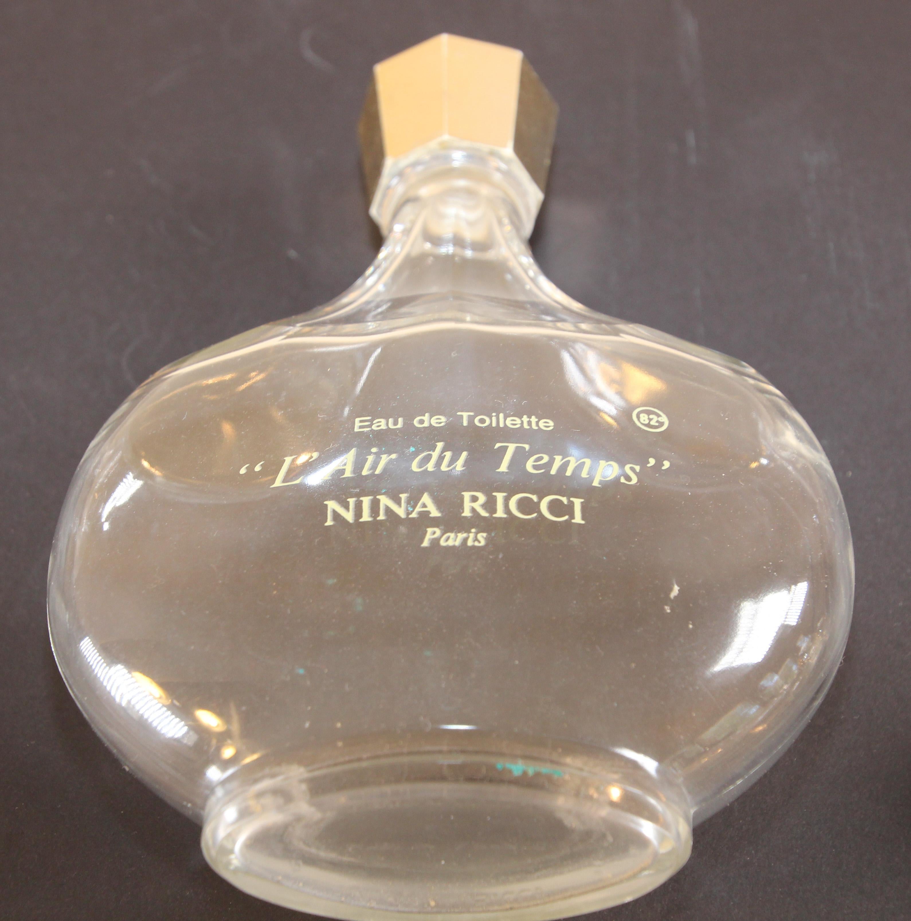Lot de 6 flacons de parfum Nina Ricci de Lalique Creation Collective en vente 3