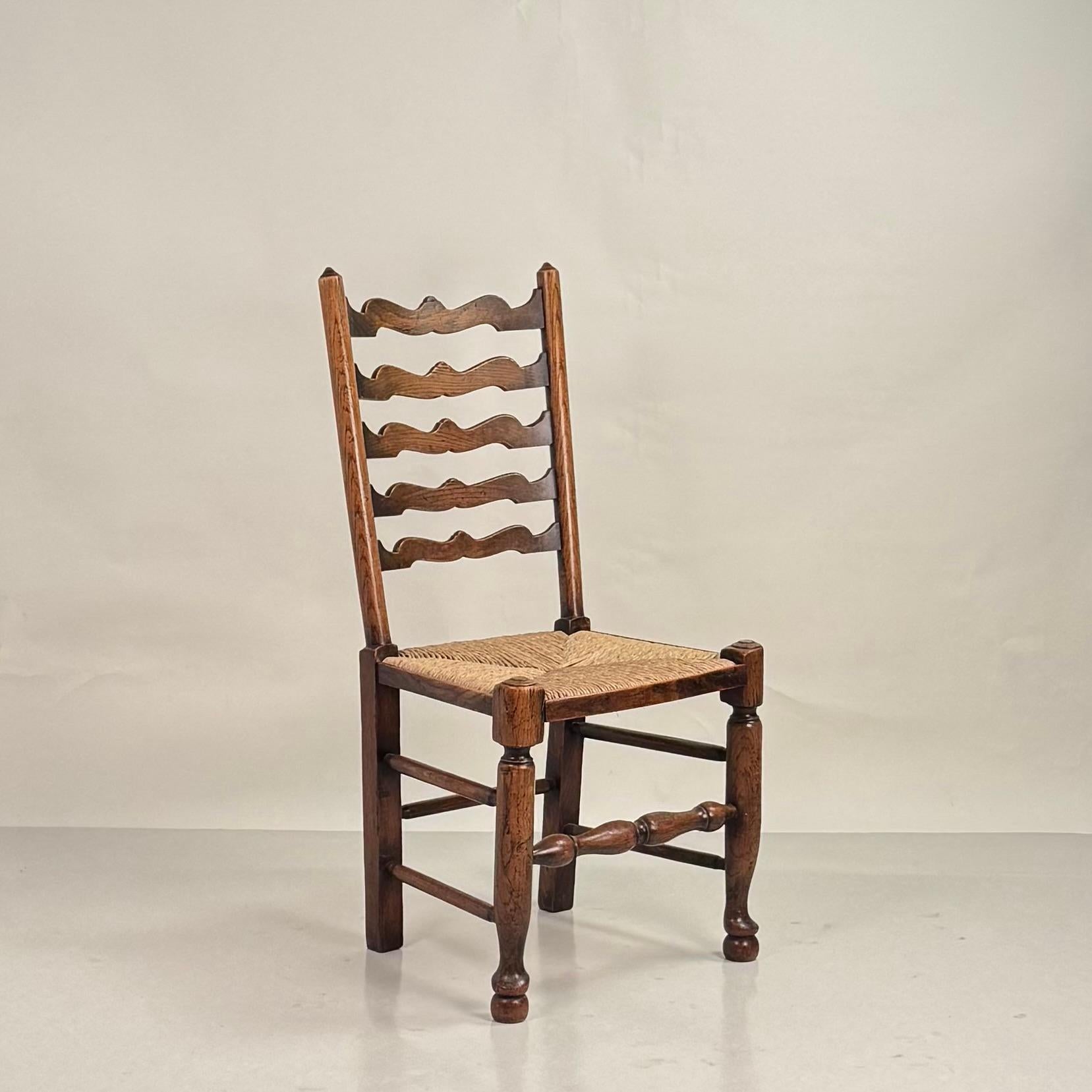British Set of 6 Large English Ladder Back Oak and Rush Dining Chairs For Sale