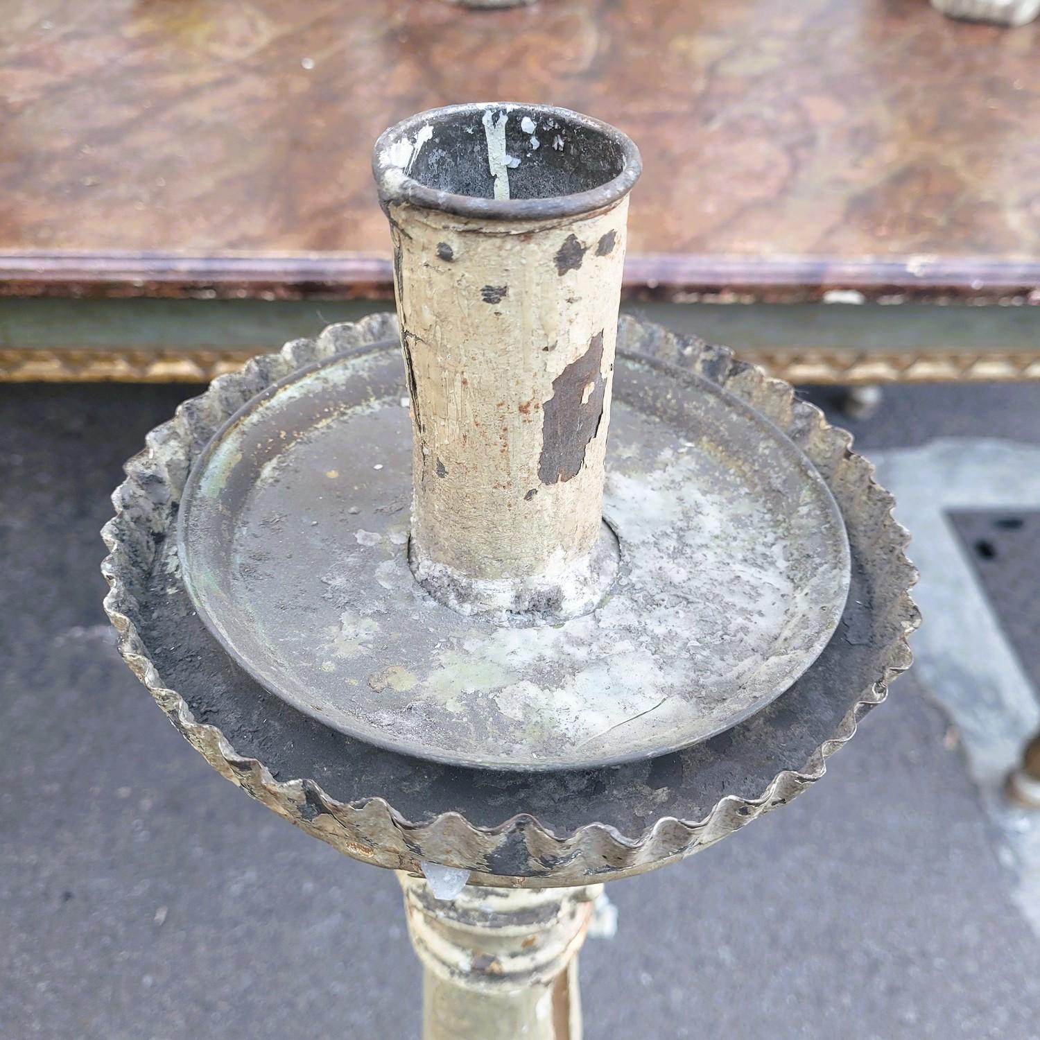 Set Of 6 Large Lacquered And Gilded Wooden Candlesticks, Early 19th Century en vente 9