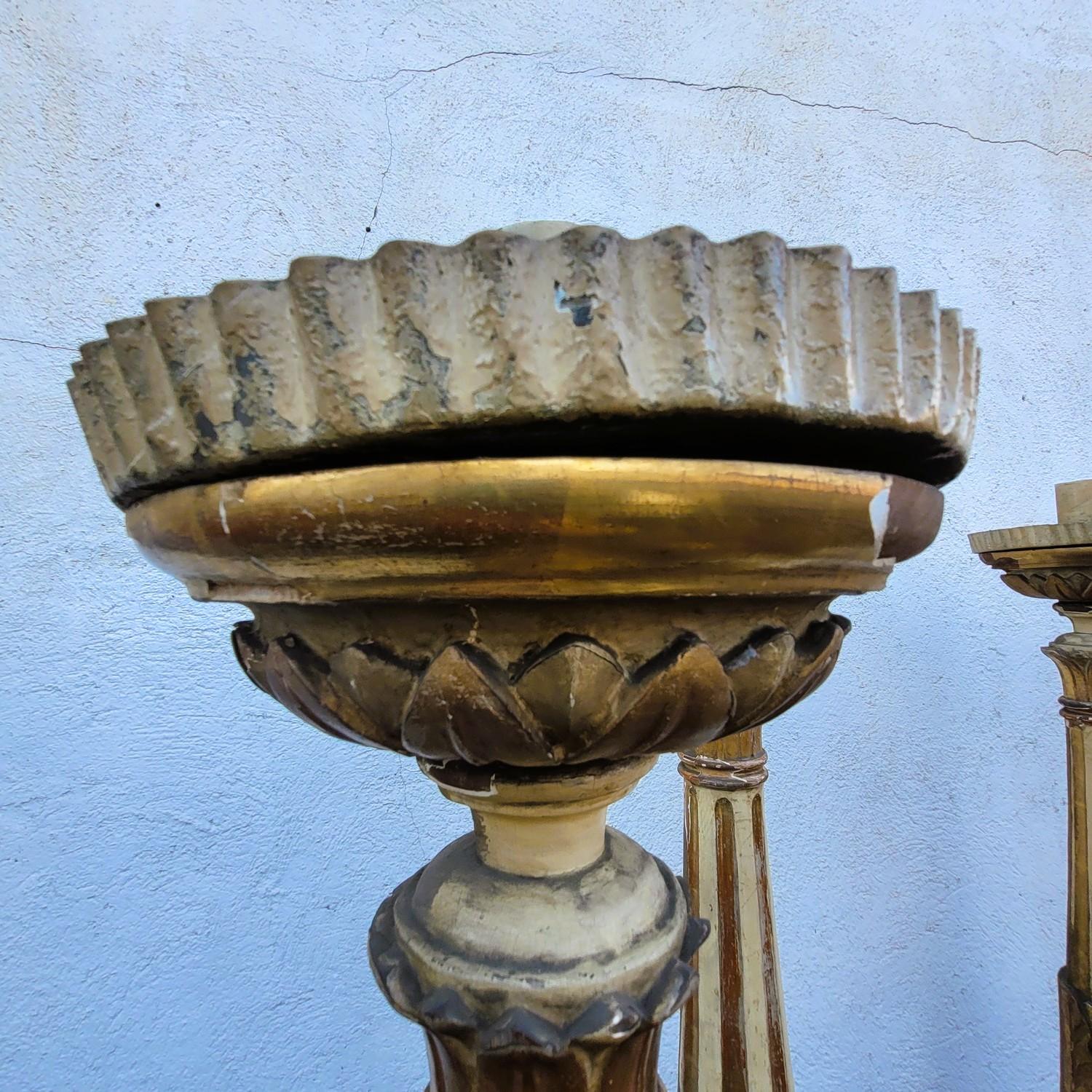 Set Of 6 Large Lacquered And Gilded Wooden Candlesticks, Early 19th Century Bon état - En vente à MARSEILLE, FR