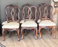 6 Stühle aus geschnitztem Nussbaumholz, 18. Jahrhundert, Frankreich