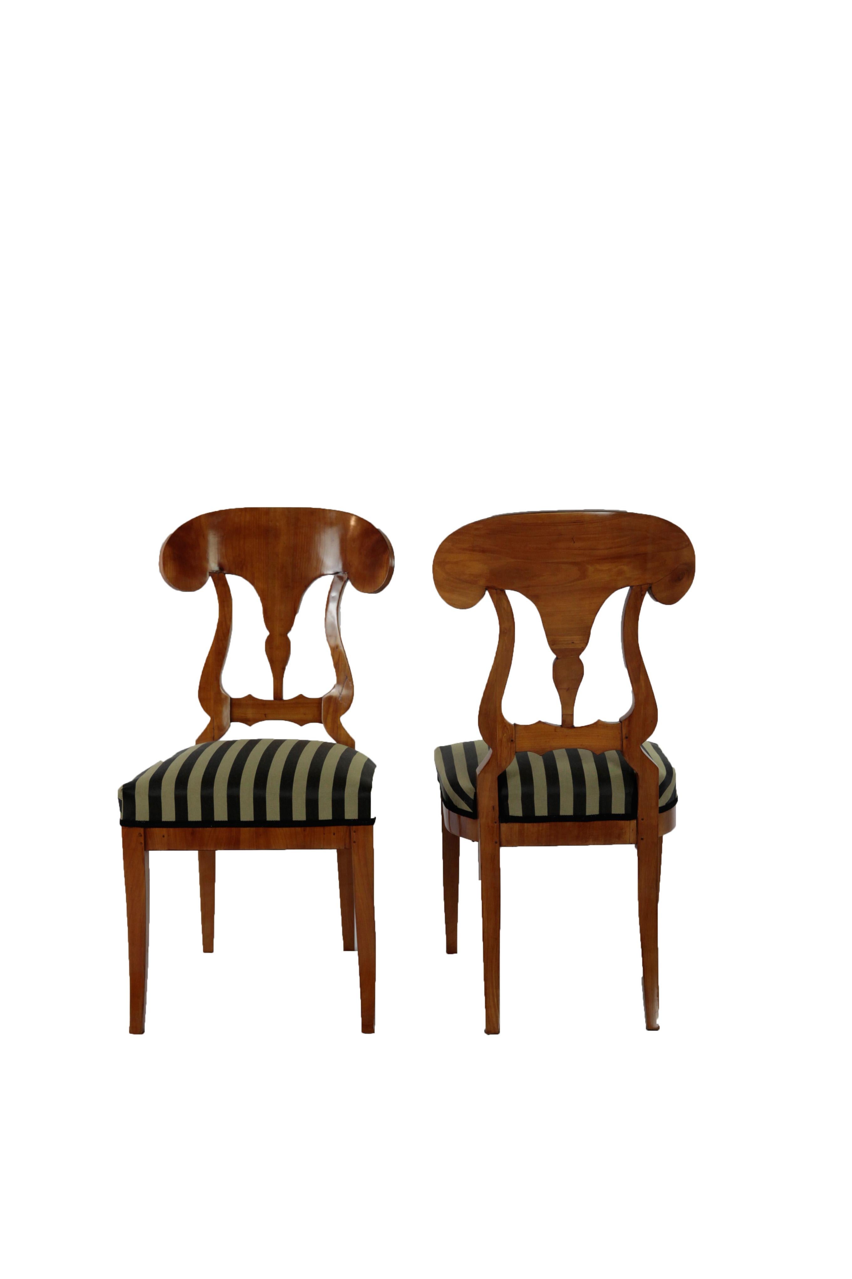 Set of 6 Late Biedermeier Period Chairs, Germany Cherrywood Veneer For Sale 1
