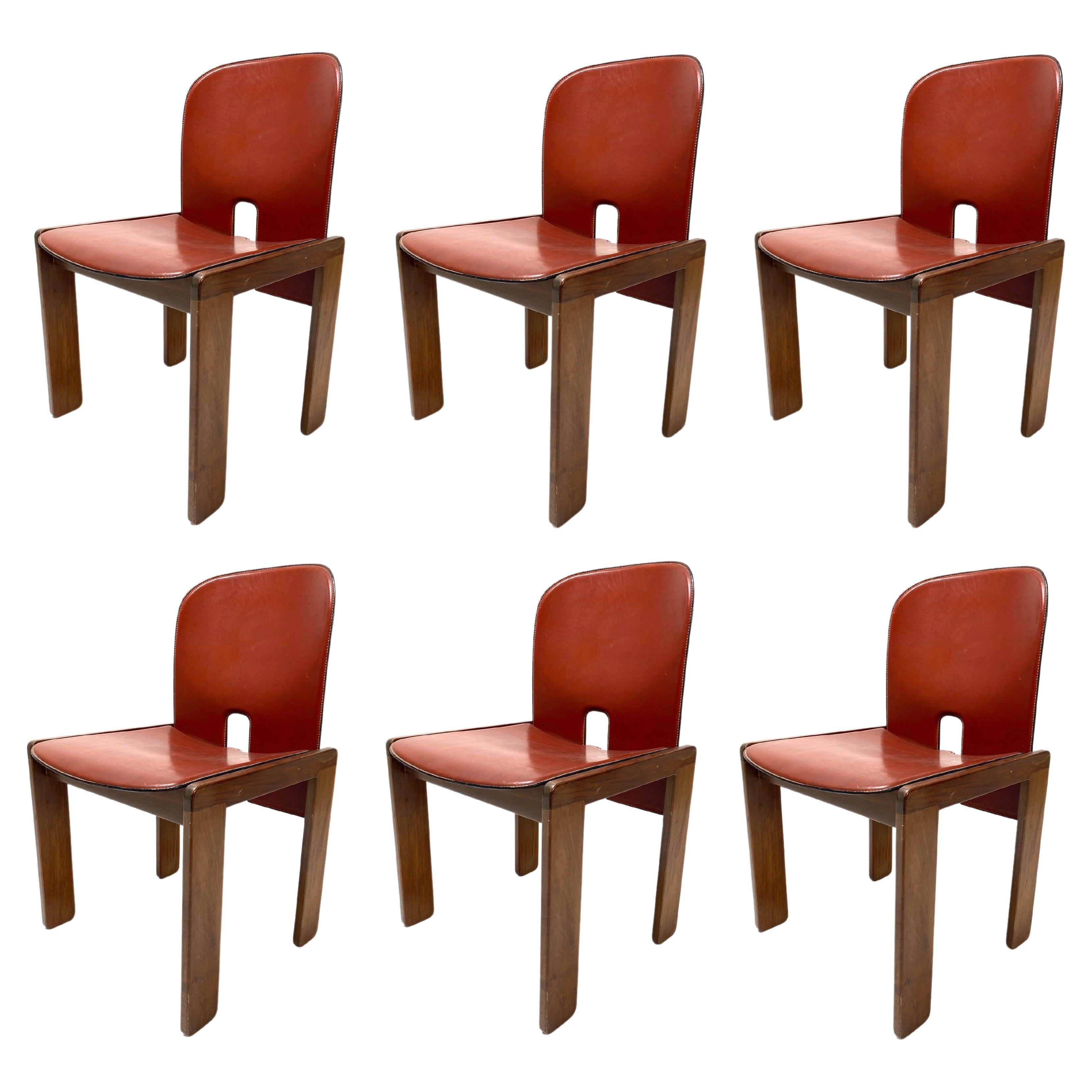 Ensemble de 6 chaises en cuir « 121 » de Tobia Scarpa pour Cassina, Italie, 1967