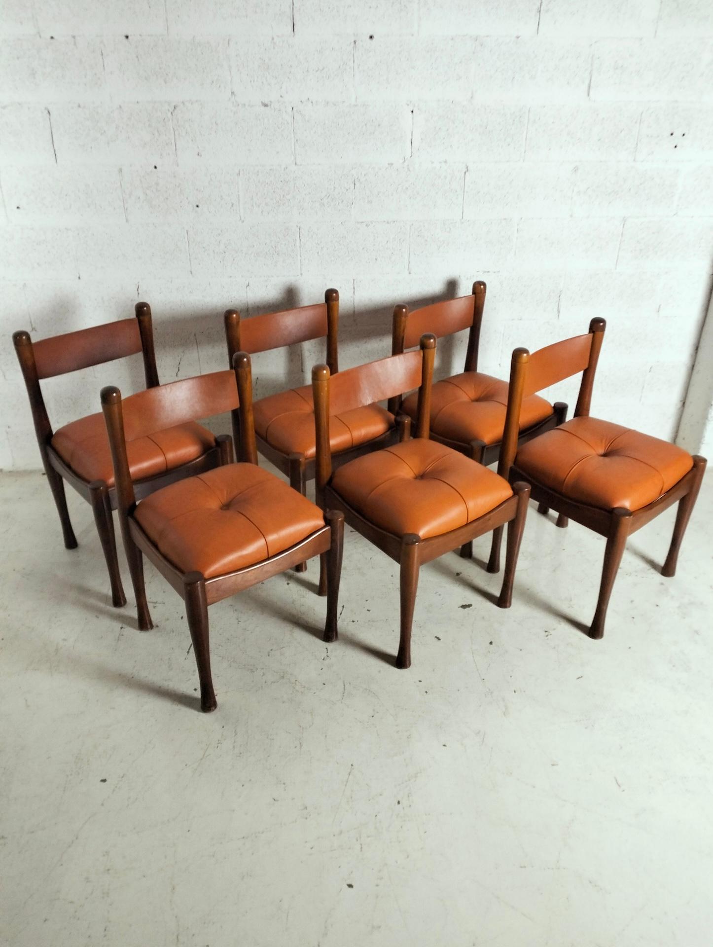 Set of 6 leather and walnut chairs by Silvio Coppola for Bernini 70s 2