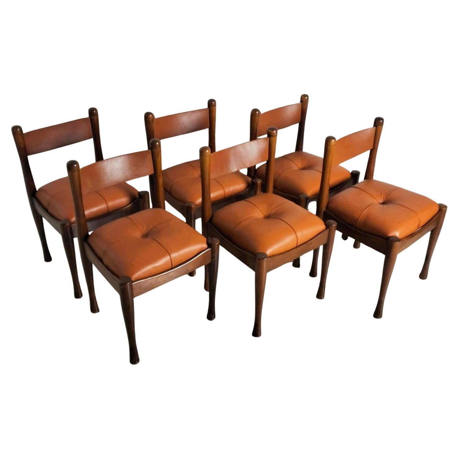 Set of 6 leather and walnut chairs by Silvio Coppola for Bernini 70s